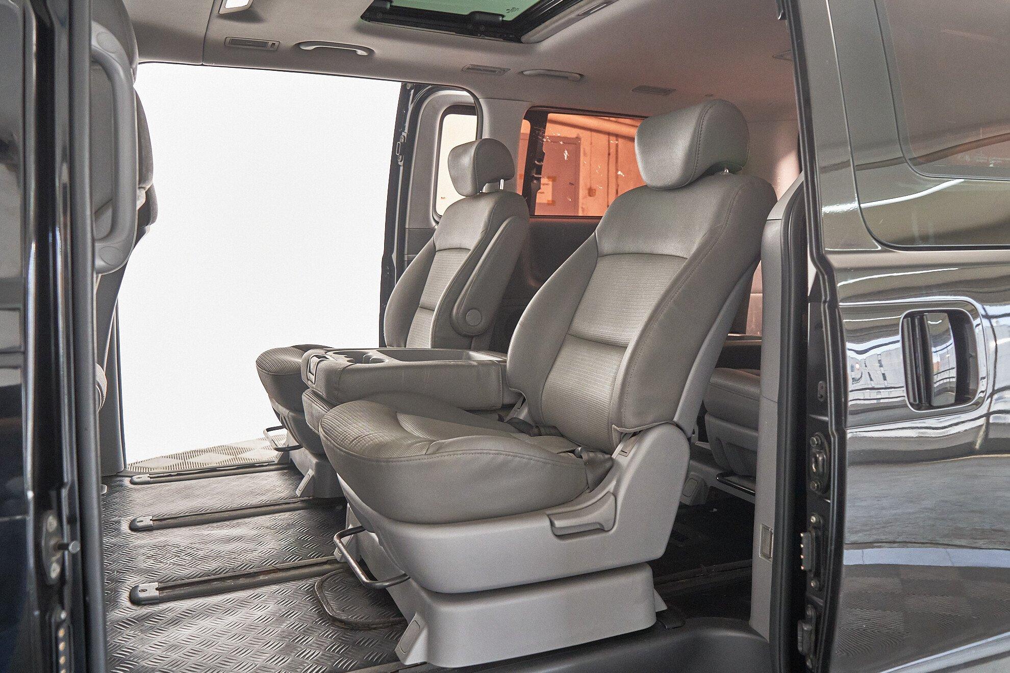 Hyundai Grand Starex 2008, черный