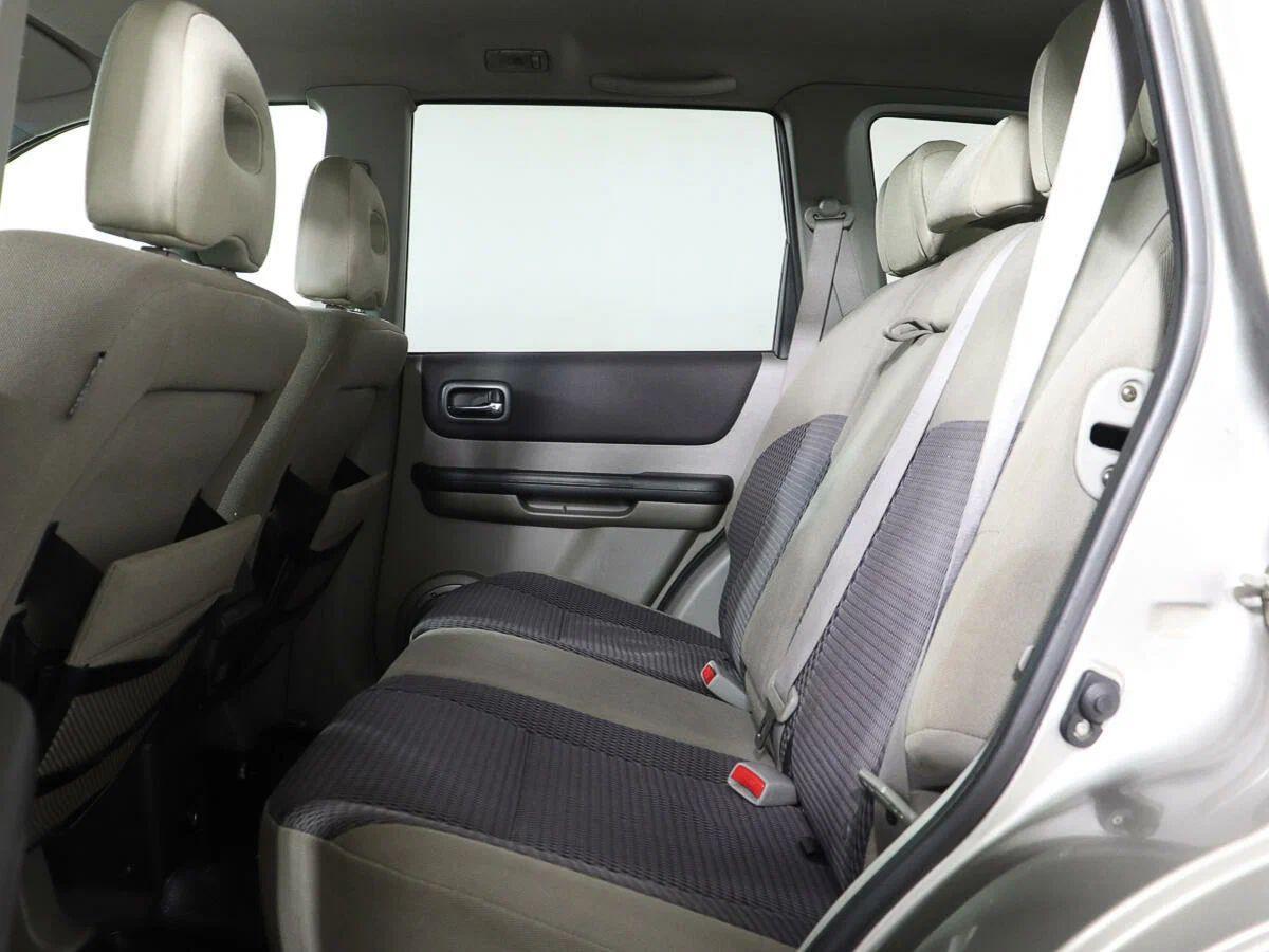 Nissan X-Trail 2006, серый