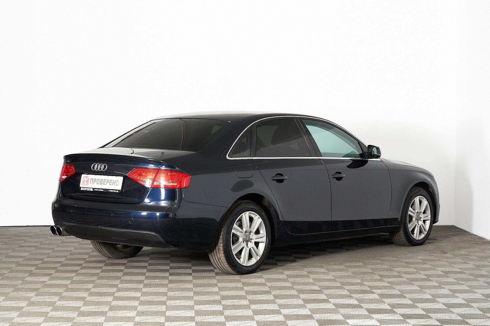Audi A4 2010, синий