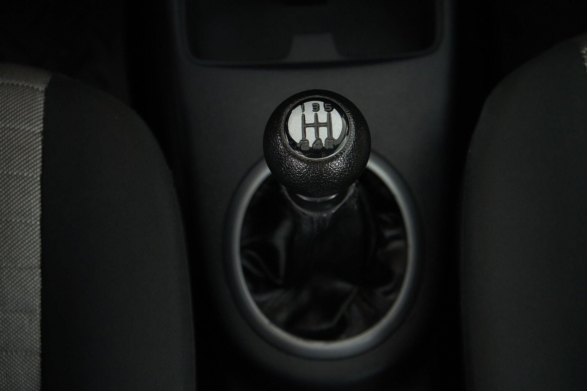 Suzuki SX4 2010, серебряный