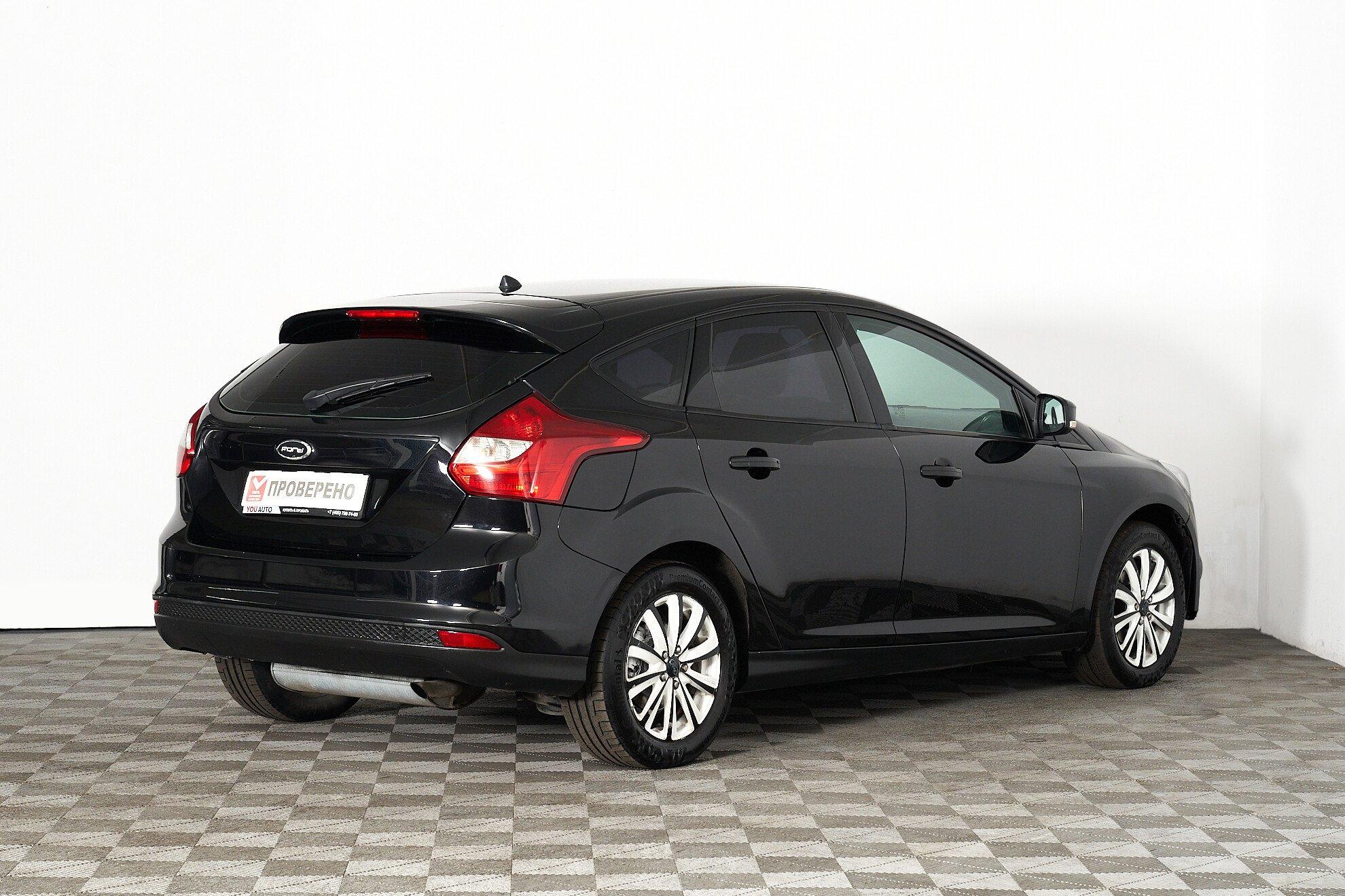 Ford Focus 2014, черный
