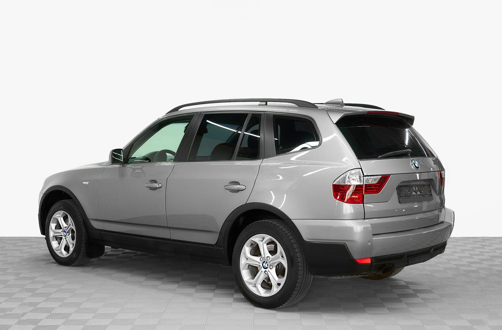BMW X3 2009, серый