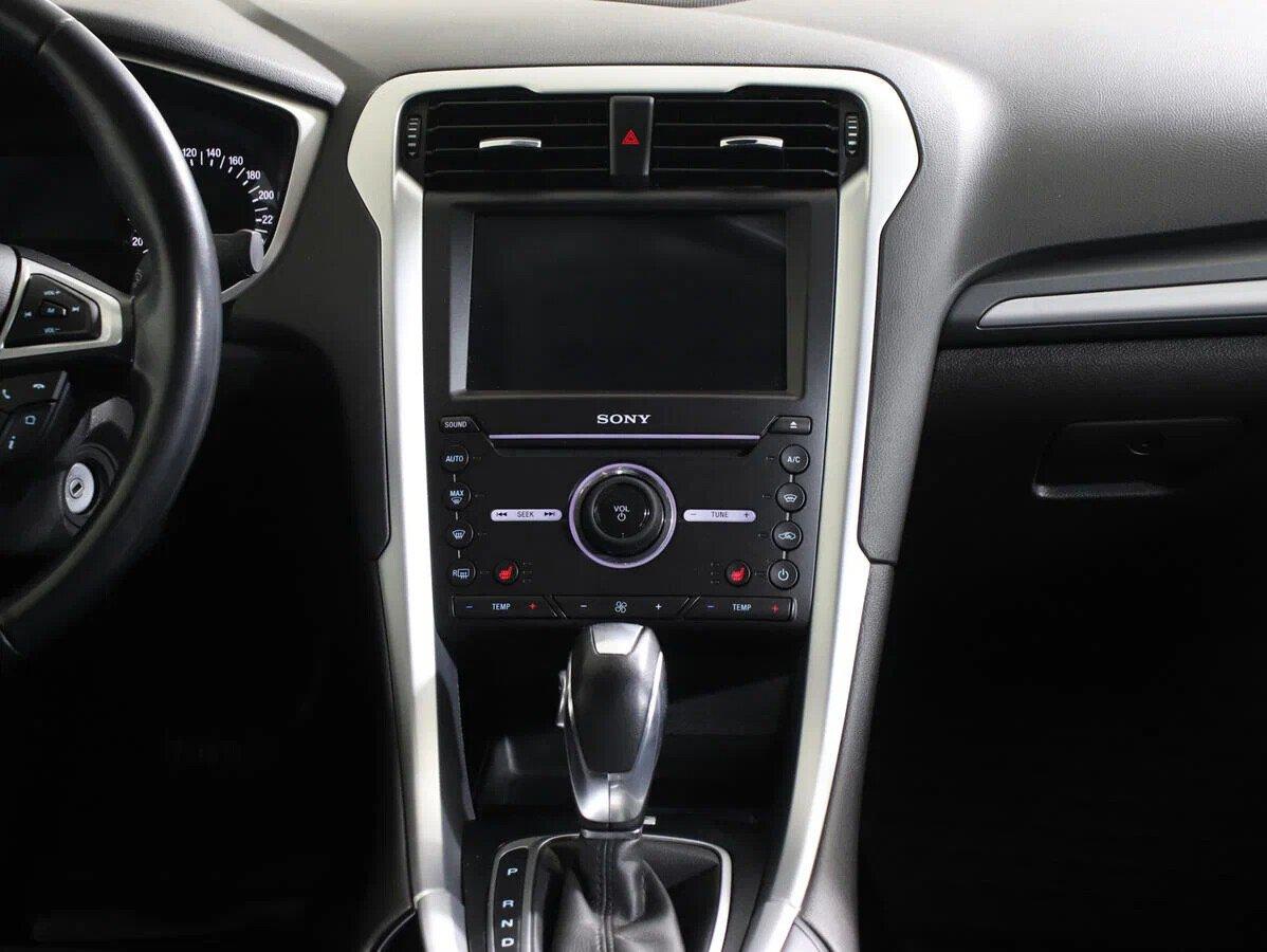Ford Mondeo 2018, черный