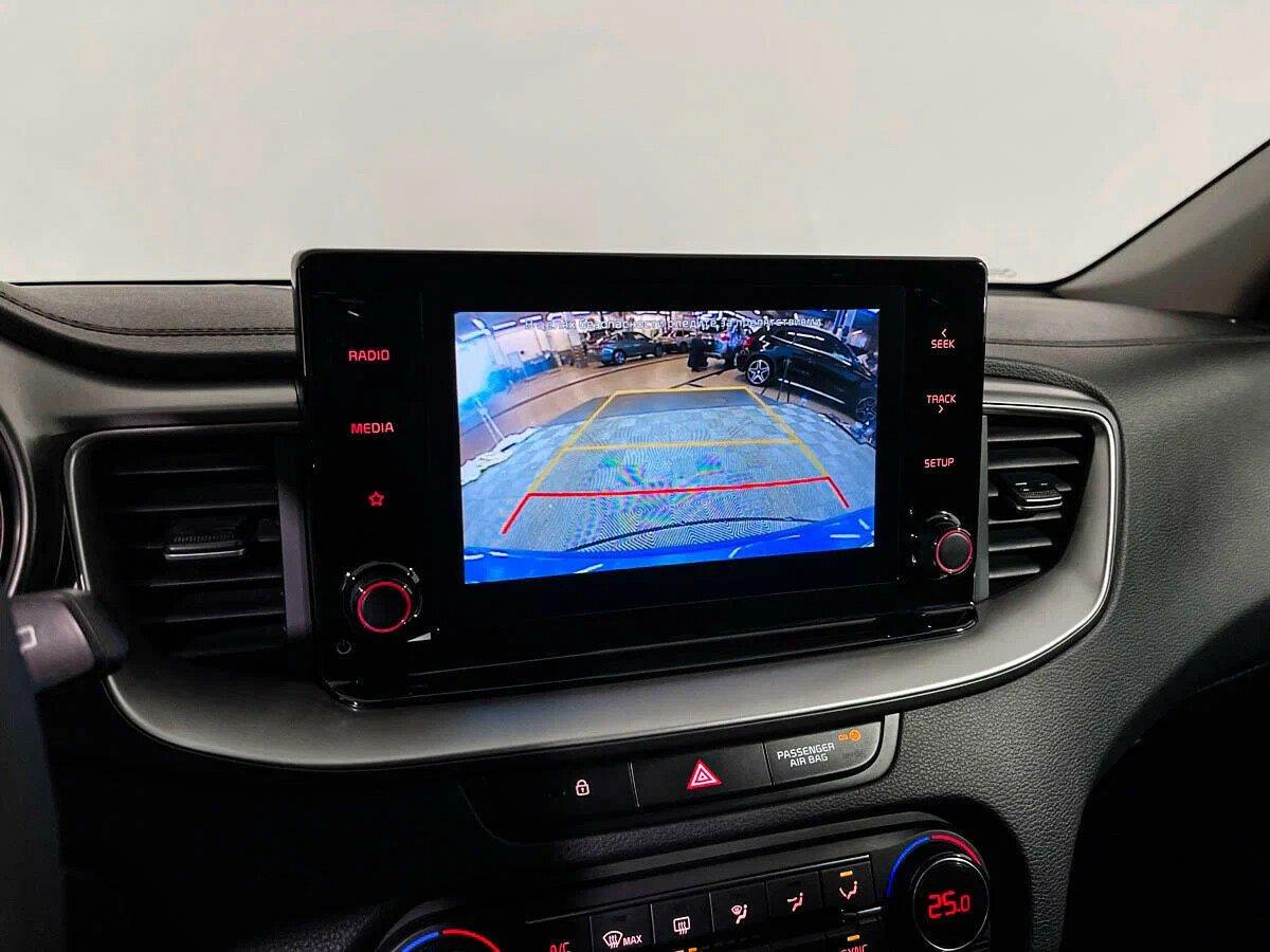 Kia Ceed 2020, синий