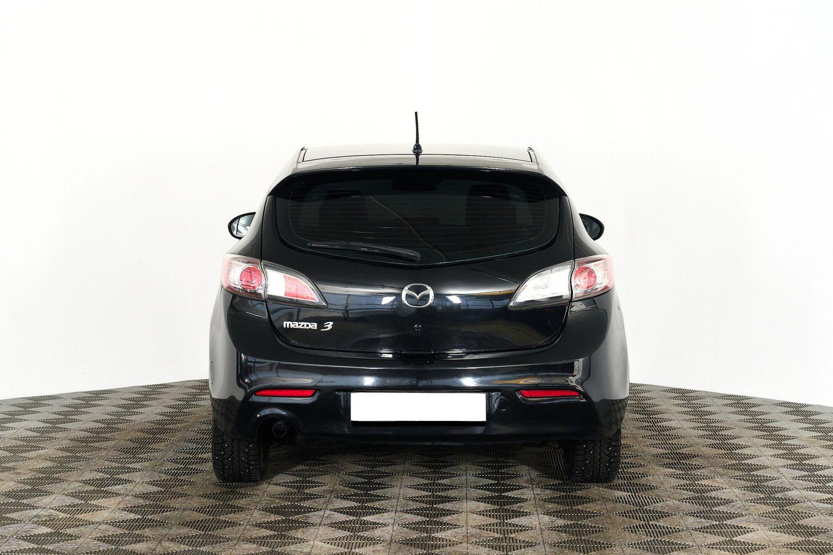 Mazda 3 2011, черный