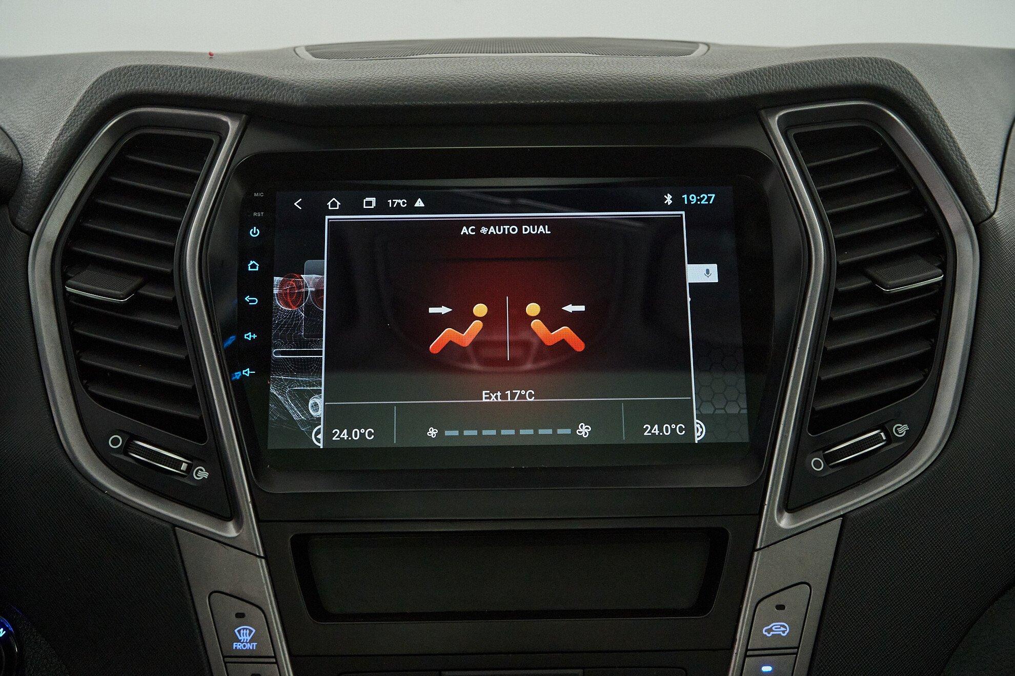 Hyundai Santa Fe 2013, белый