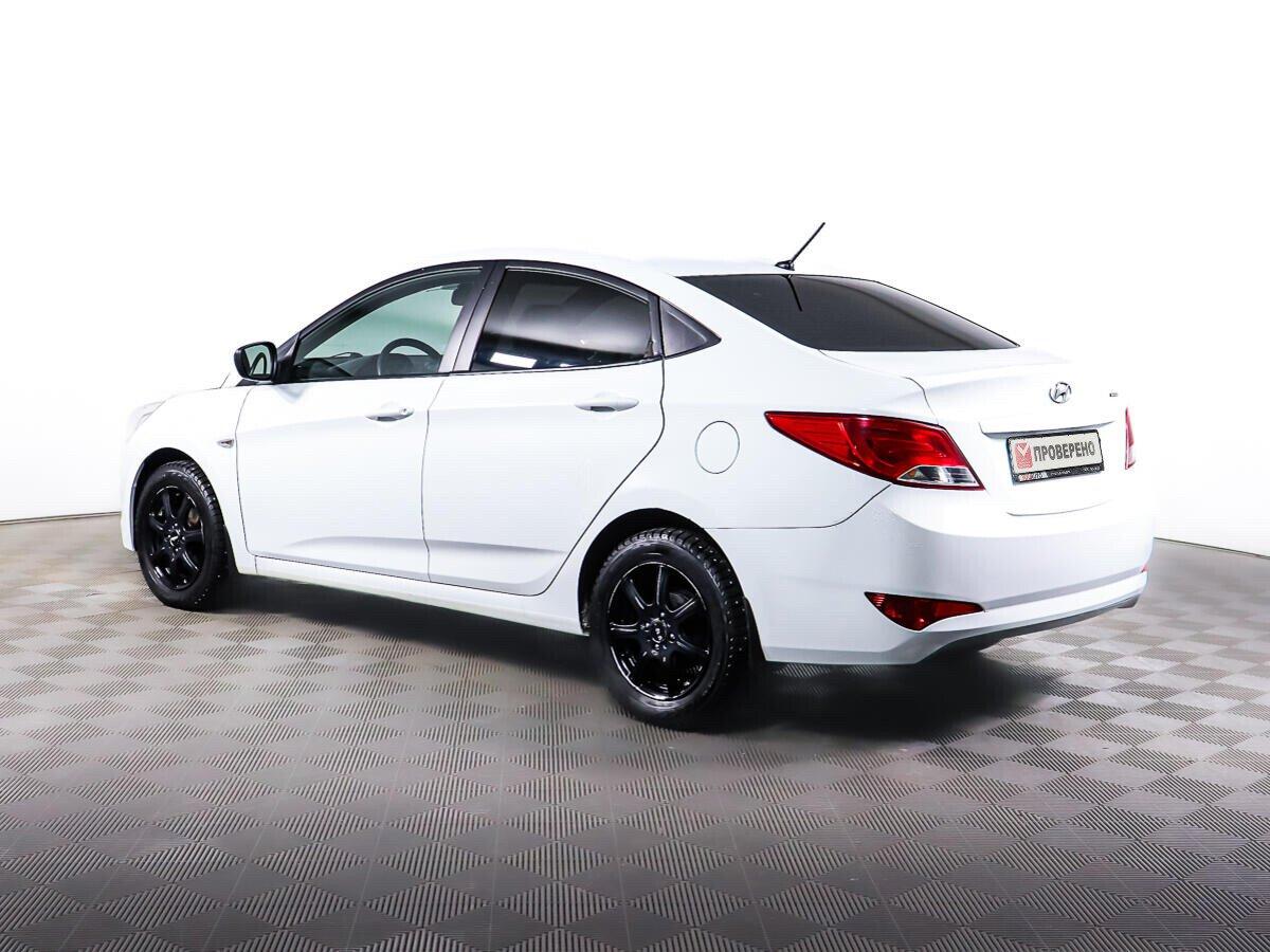 Hyundai Solaris 2016, белый