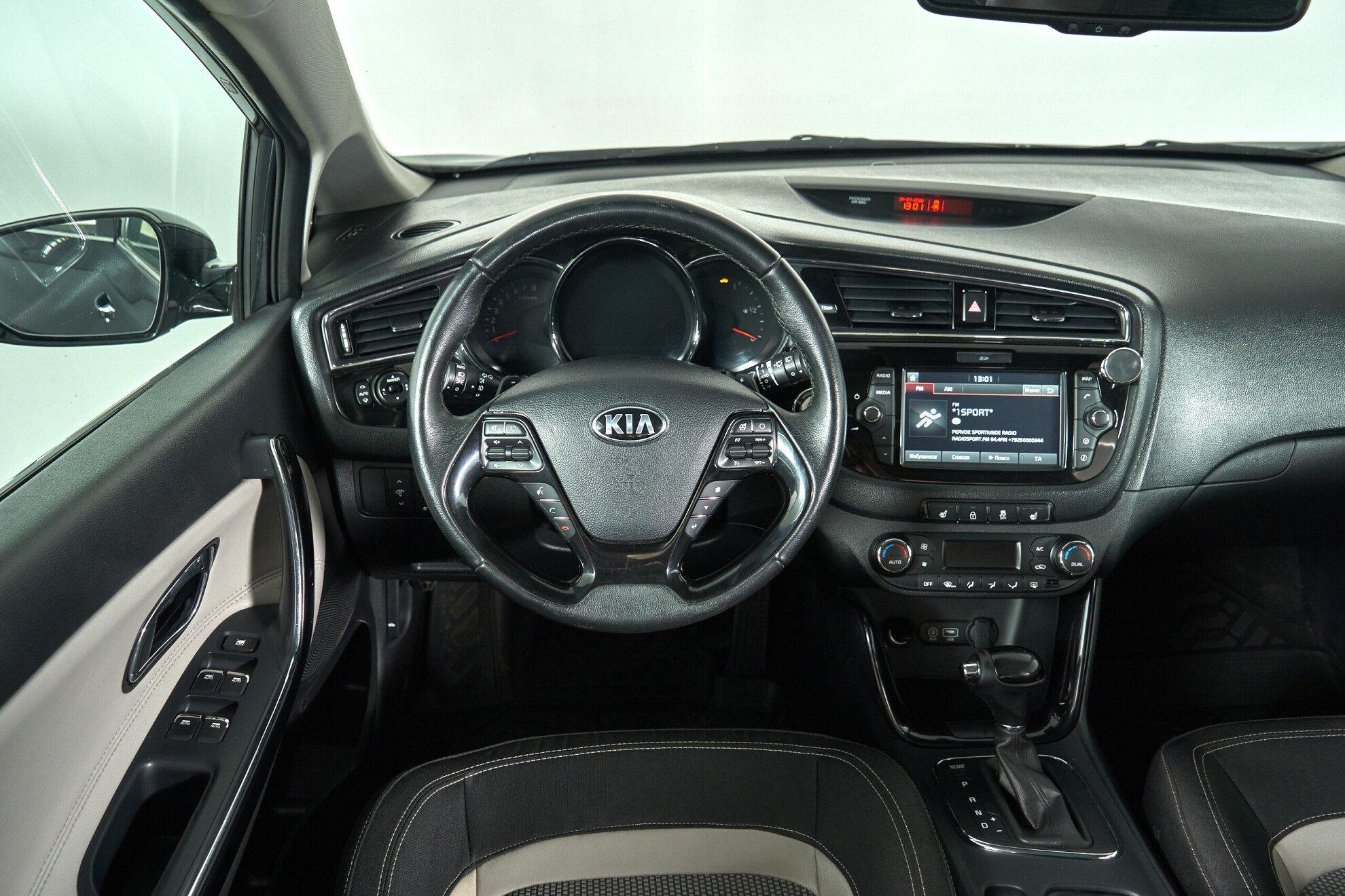 Kia Ceed 2017, черный