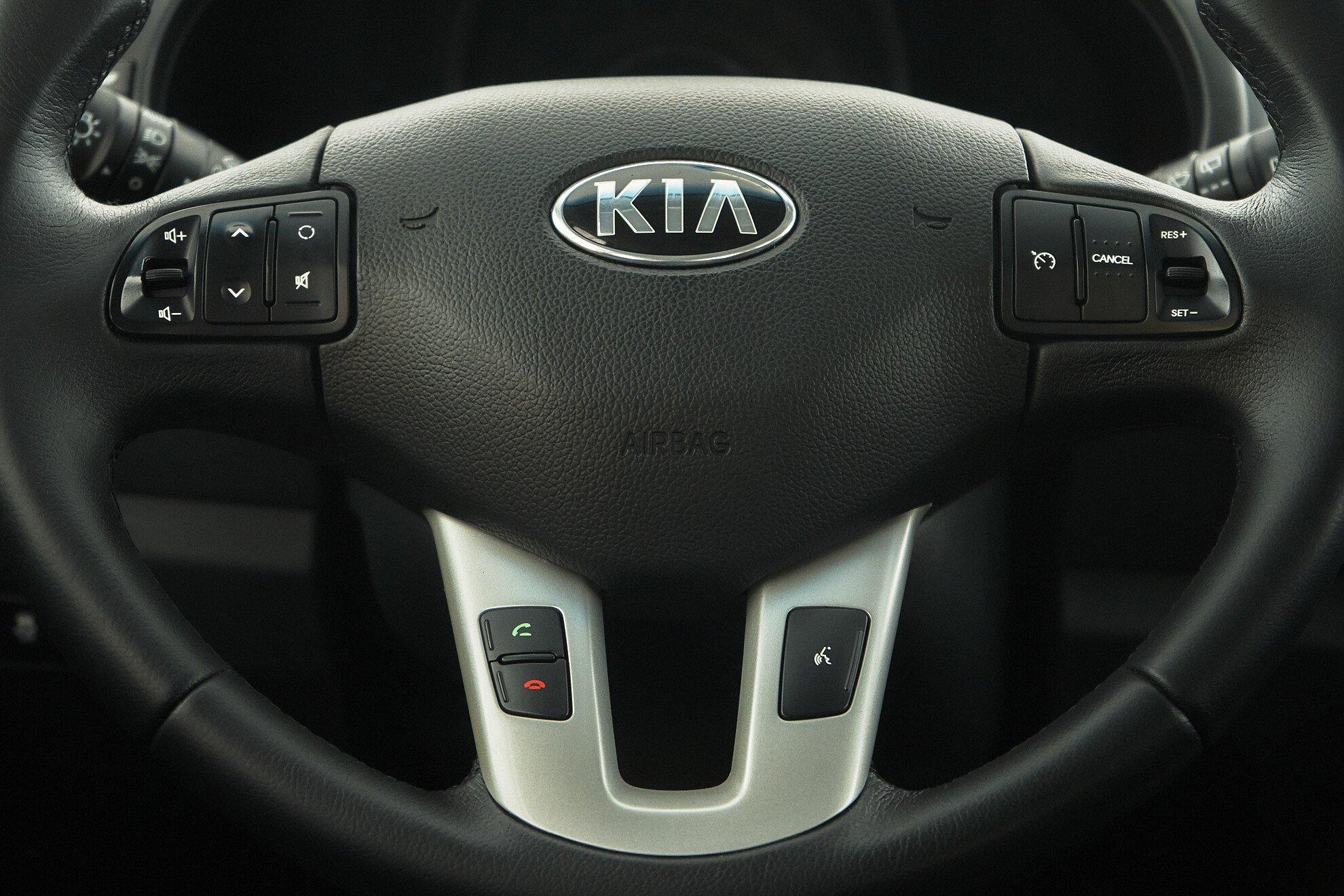 Kia Sportage 2013, серый