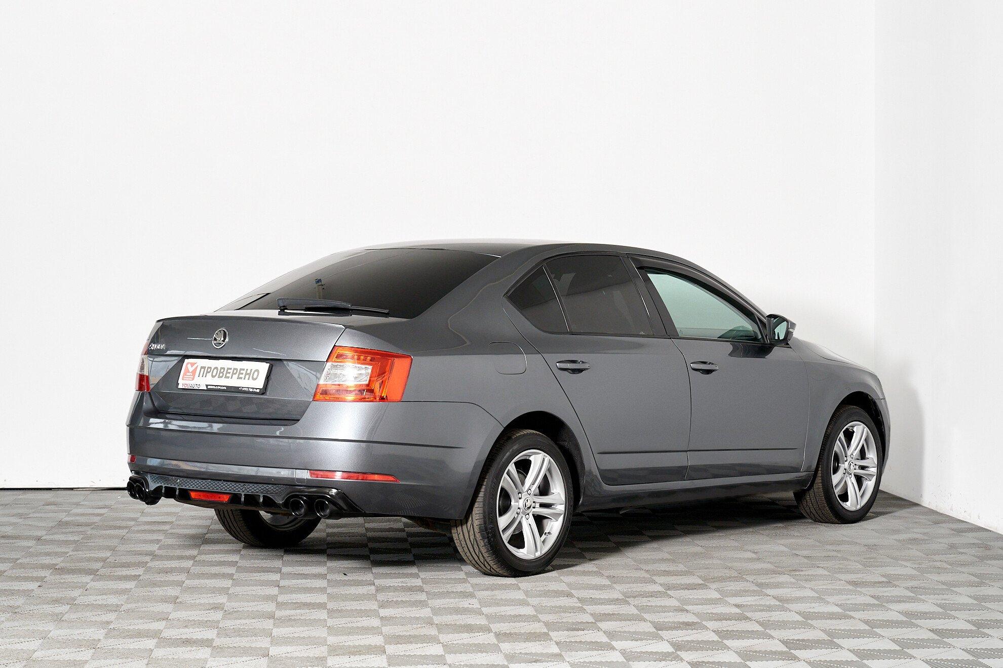 Skoda Octavia 2015, серый