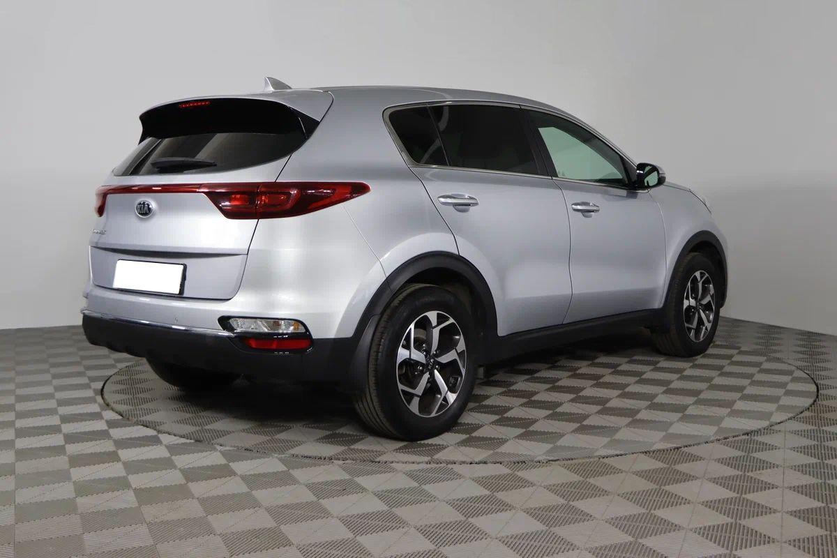 Kia Sportage 2019, серебряный