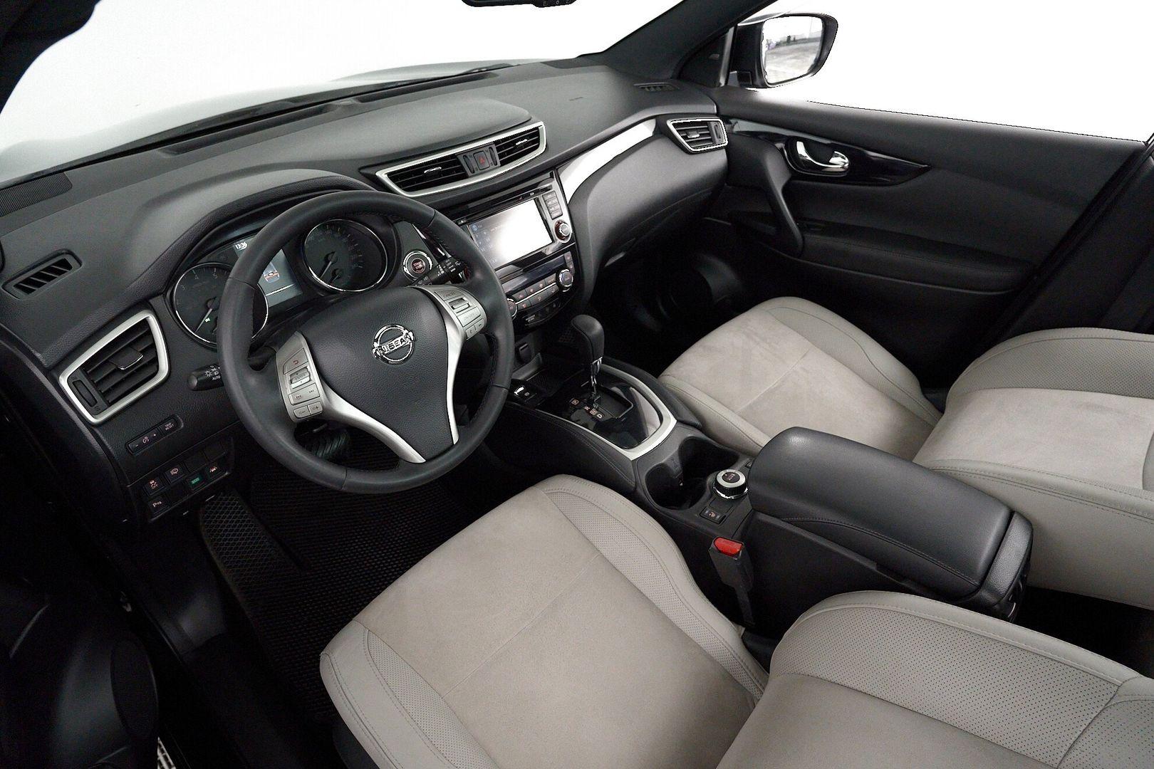 Nissan Qashqai 2017, черный