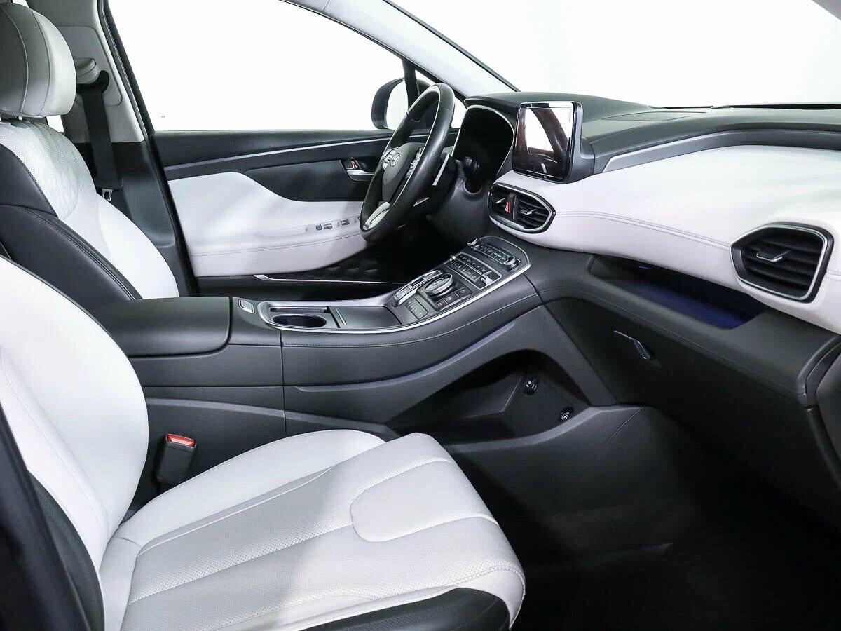 Hyundai Santa Fe 2021, черный