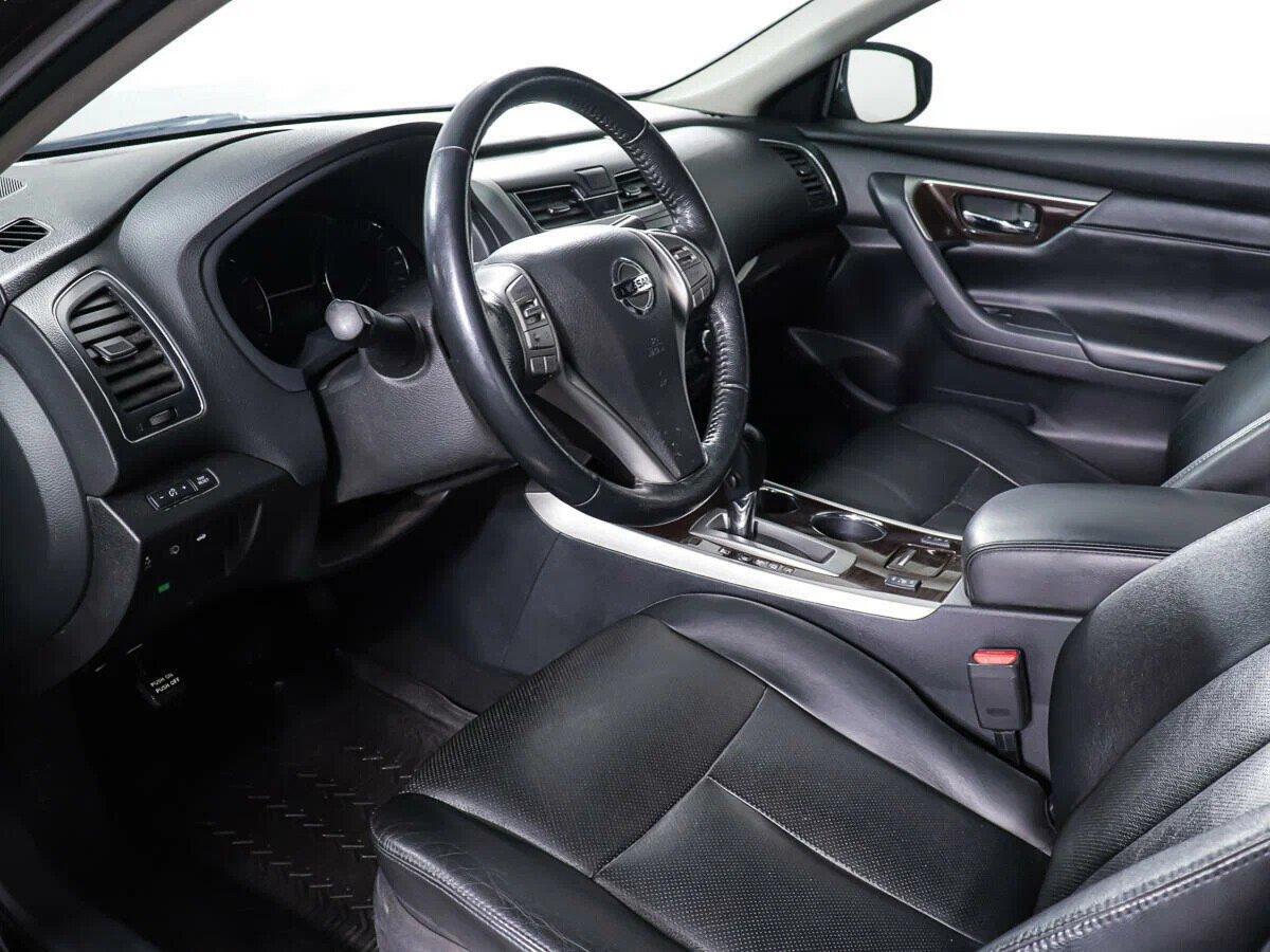 Nissan Teana 2016, черный