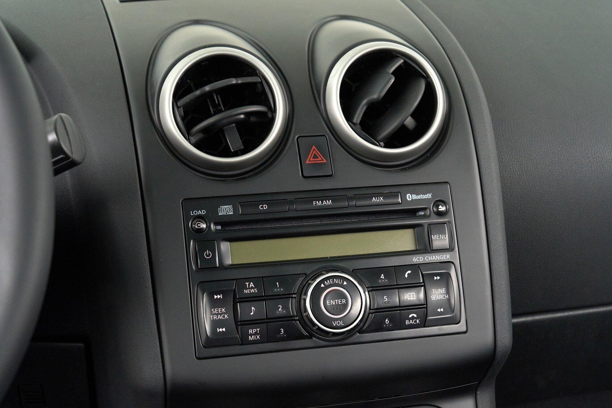 Nissan Qashqai+2 2010, черный