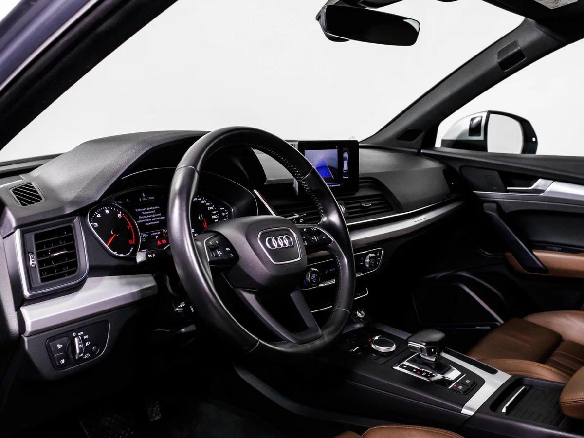 Audi Q5 2018, серебряный