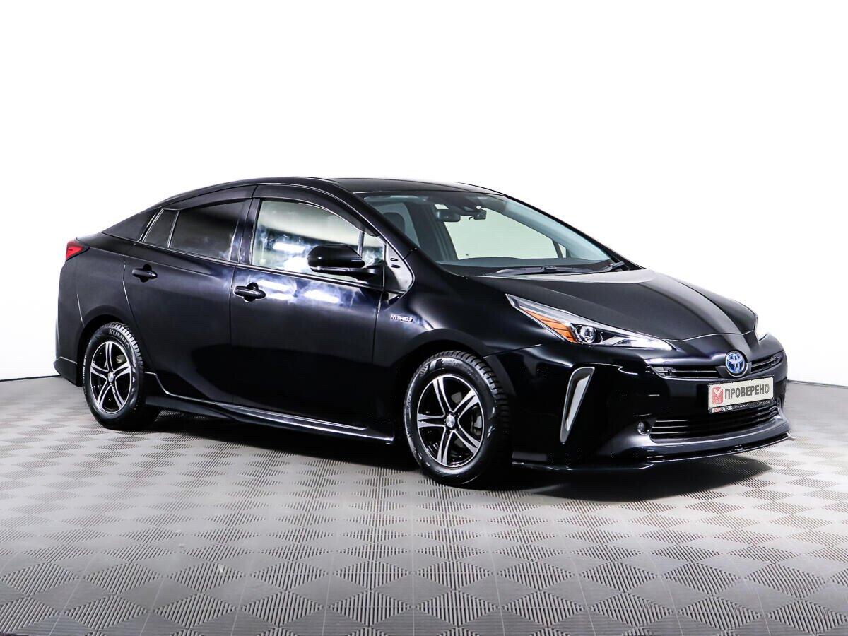 Toyota Prius 2020, черный
