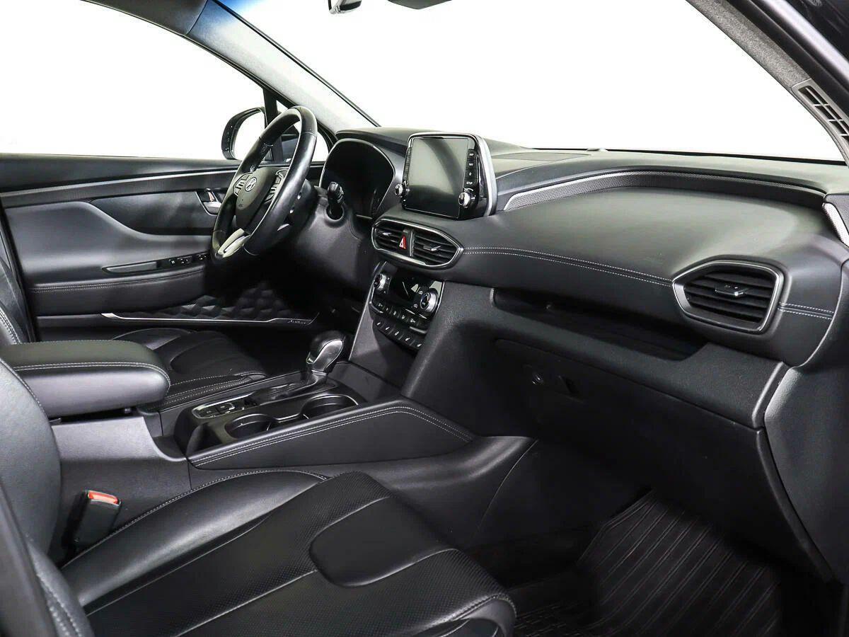 Hyundai Santa Fe 2019, черный