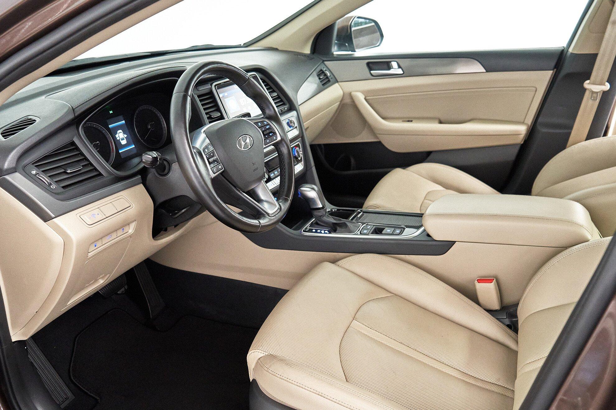 Hyundai Sonata 2018, коричневый