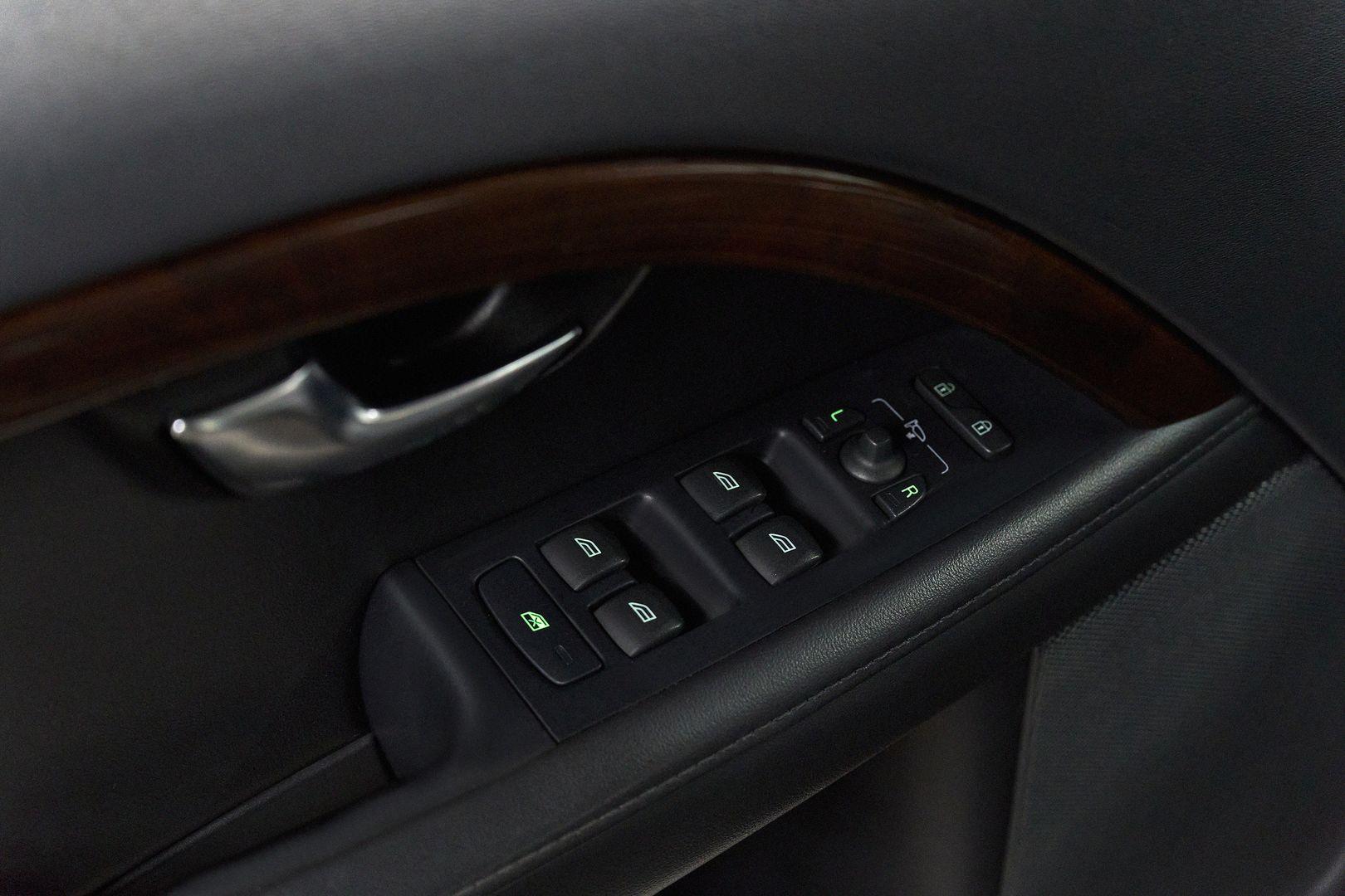 Volvo XC70 2012, коричневый
