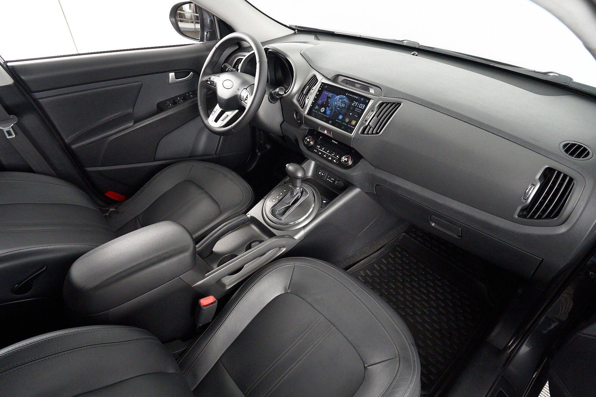 Kia Sportage 2011, серый