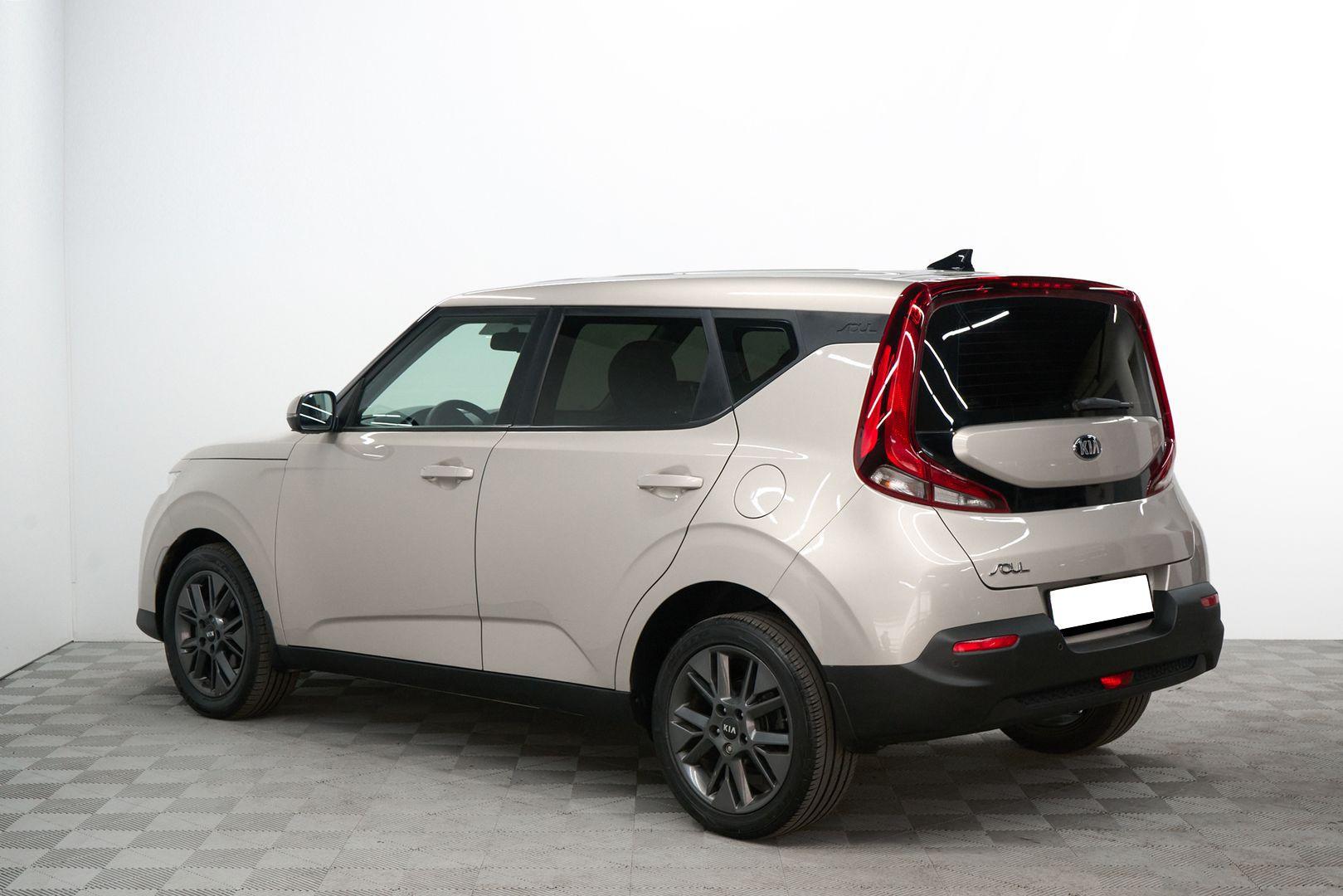 Kia Soul 2019, бежевый