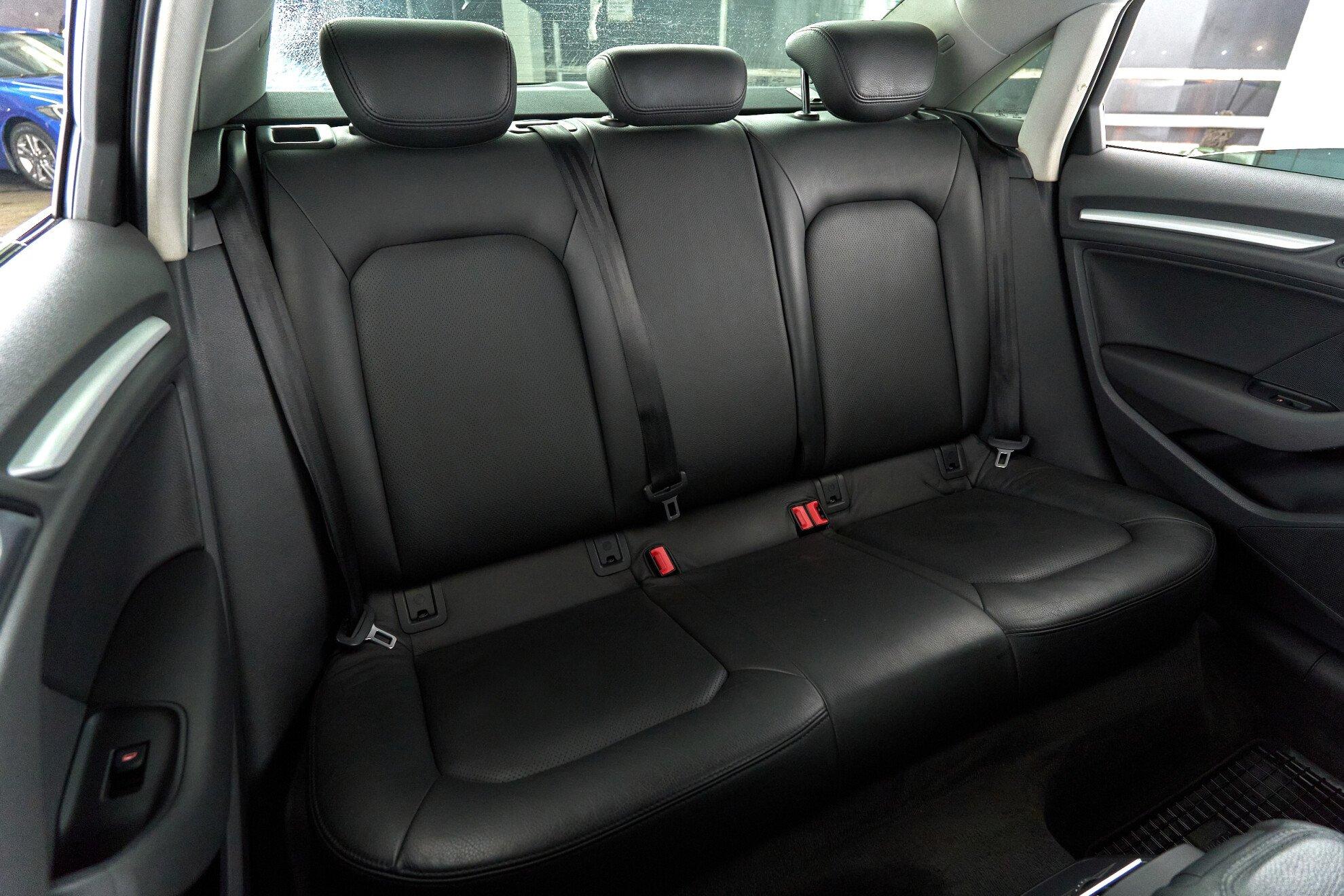 Audi A3 2014, белый