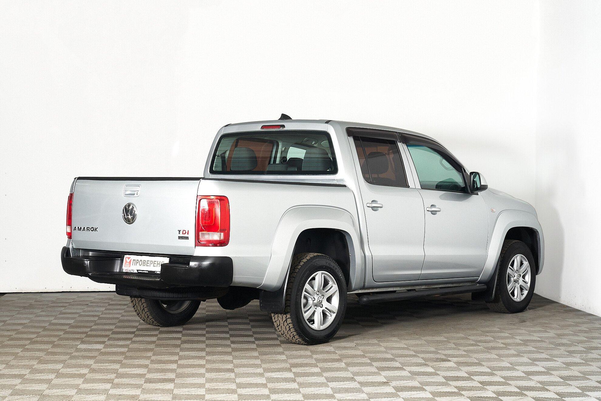 Volkswagen Amarok 2013, серебряный