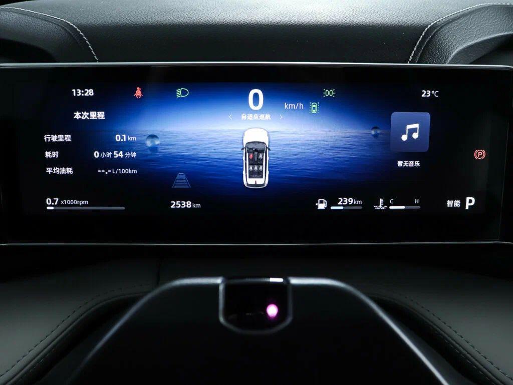 Geely Boyue Cool 2024, серый