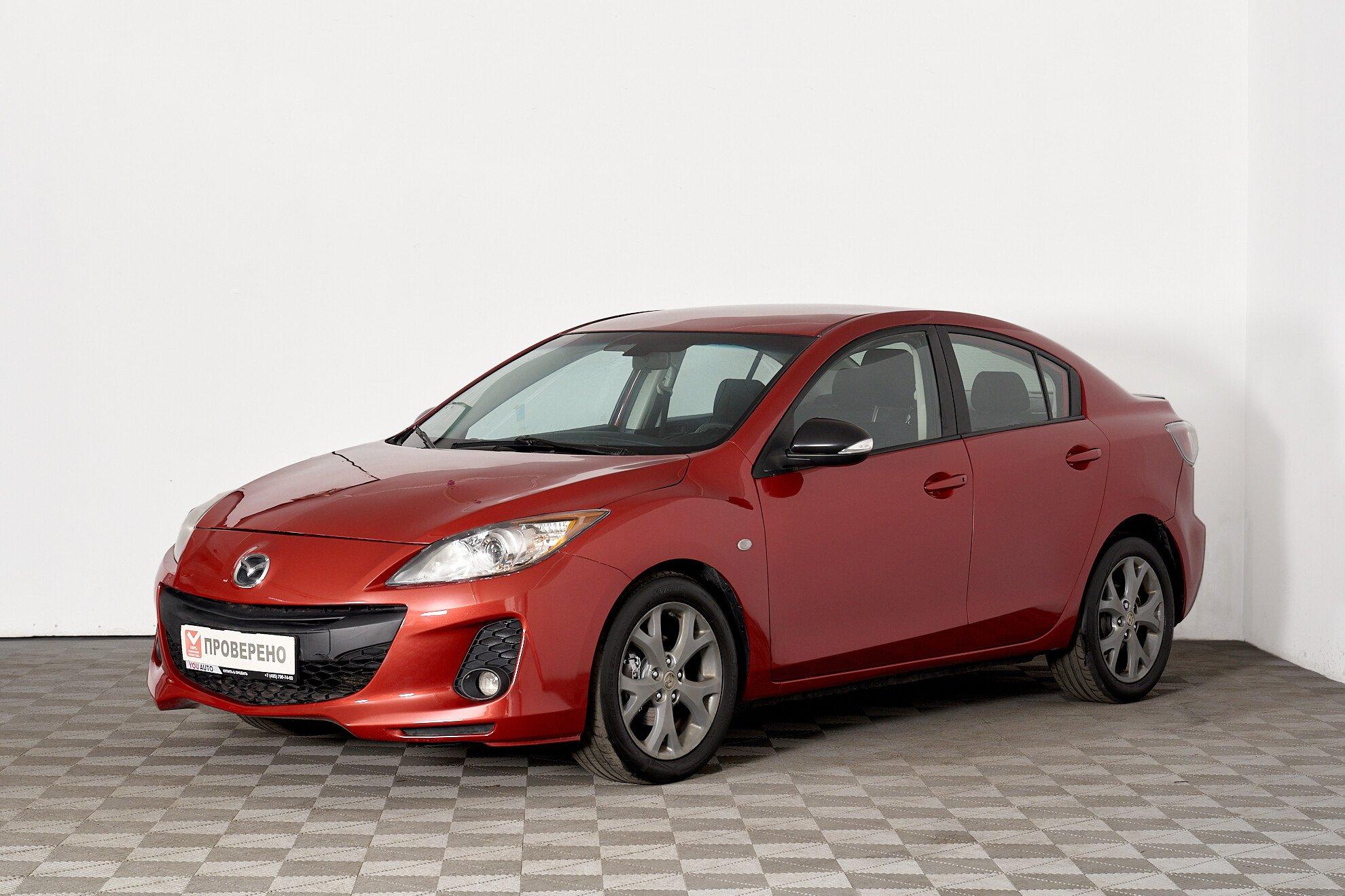 Mazda 3 2011, красный