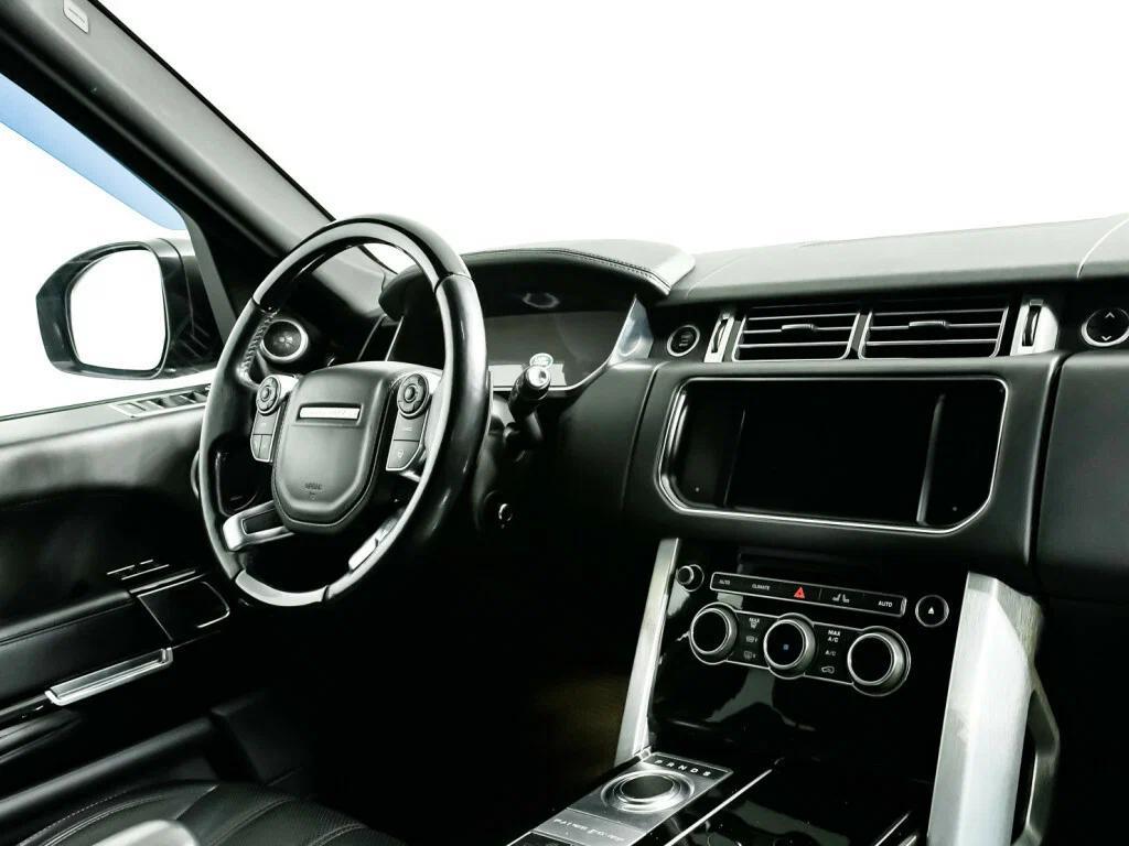 Land Rover Range Rover 2015, зеленый