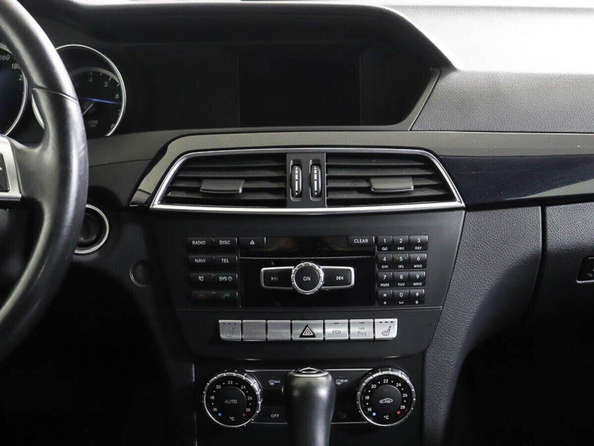 Mercedes-Benz C-Класс 2013, белый