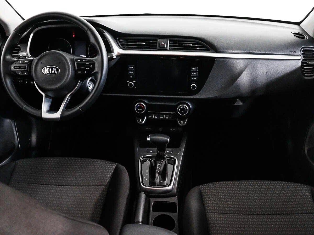 Kia Rio 2021, черный