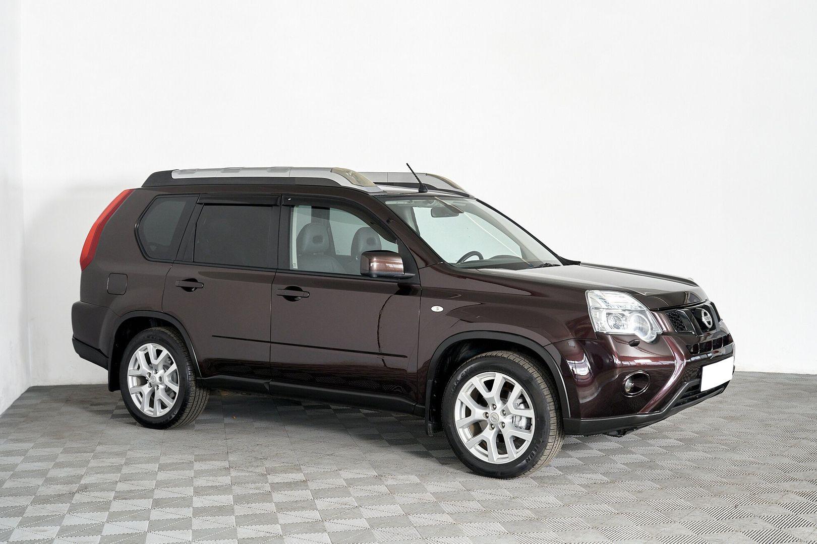 Nissan X-Trail 2014, коричневый