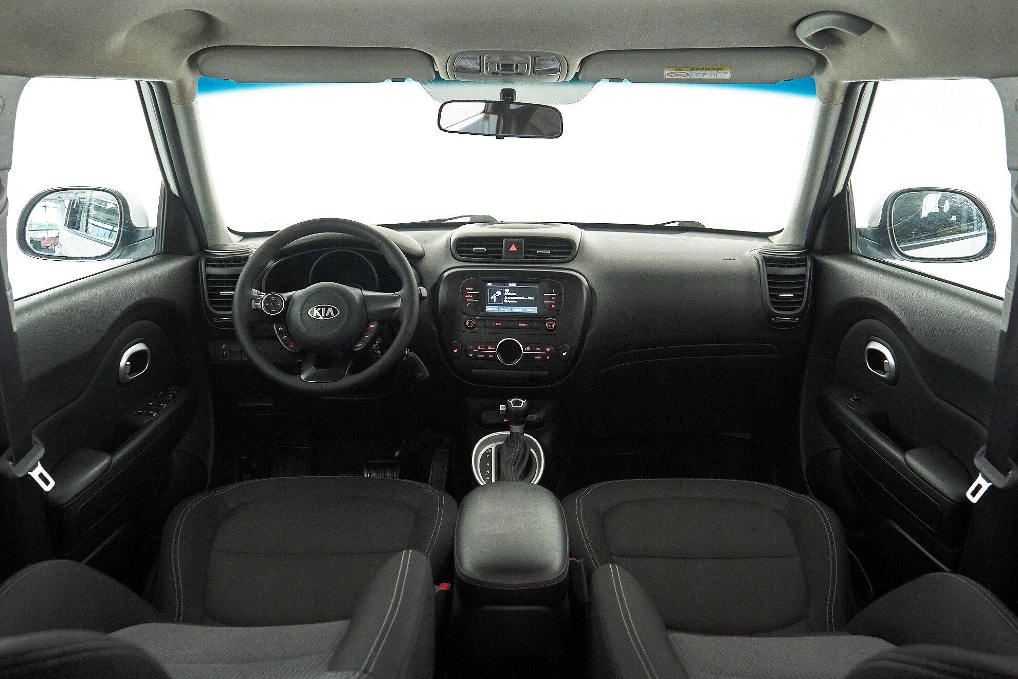 Kia Soul 2018, белый