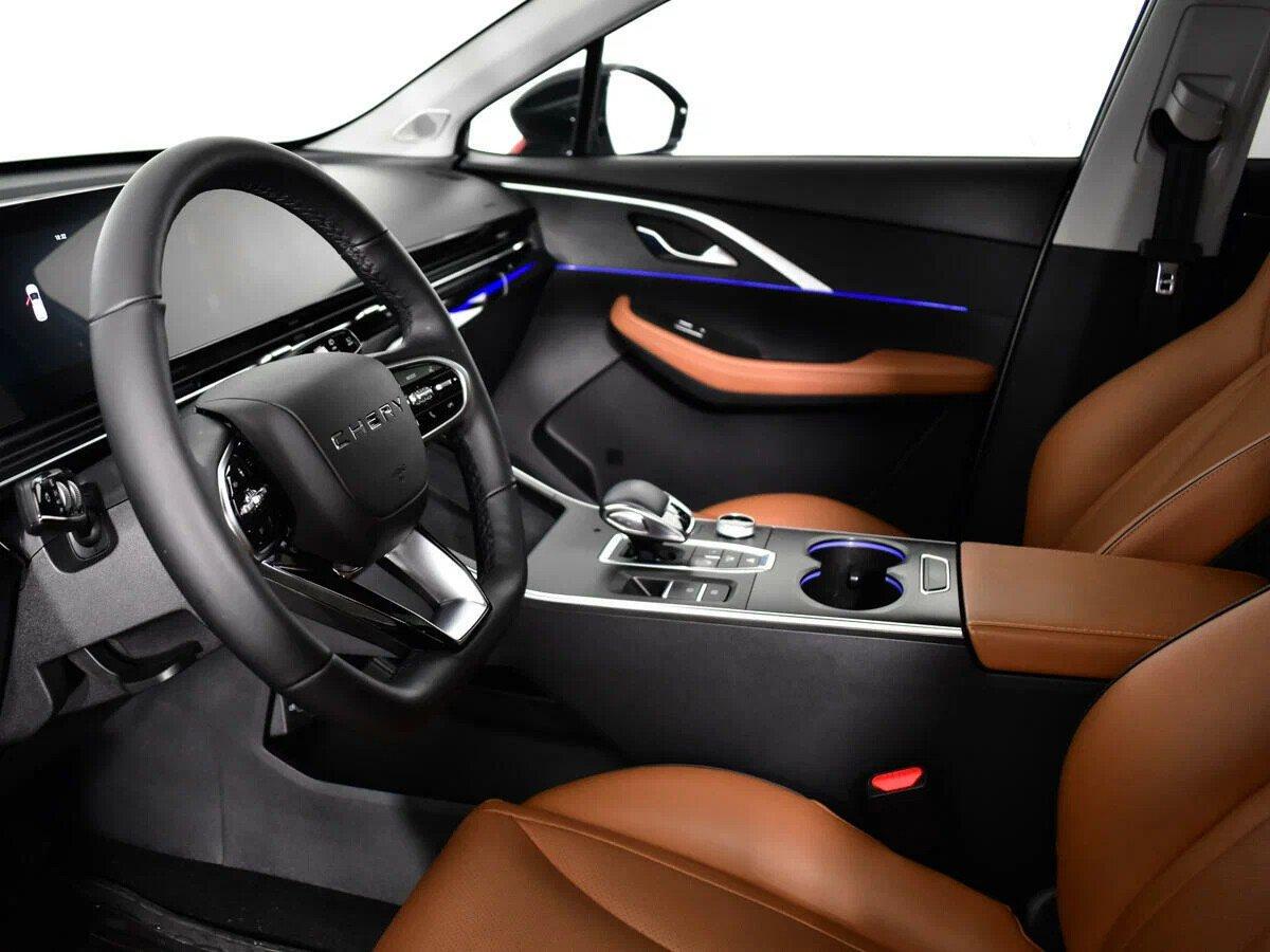 Omoda C5 2023, серебряный