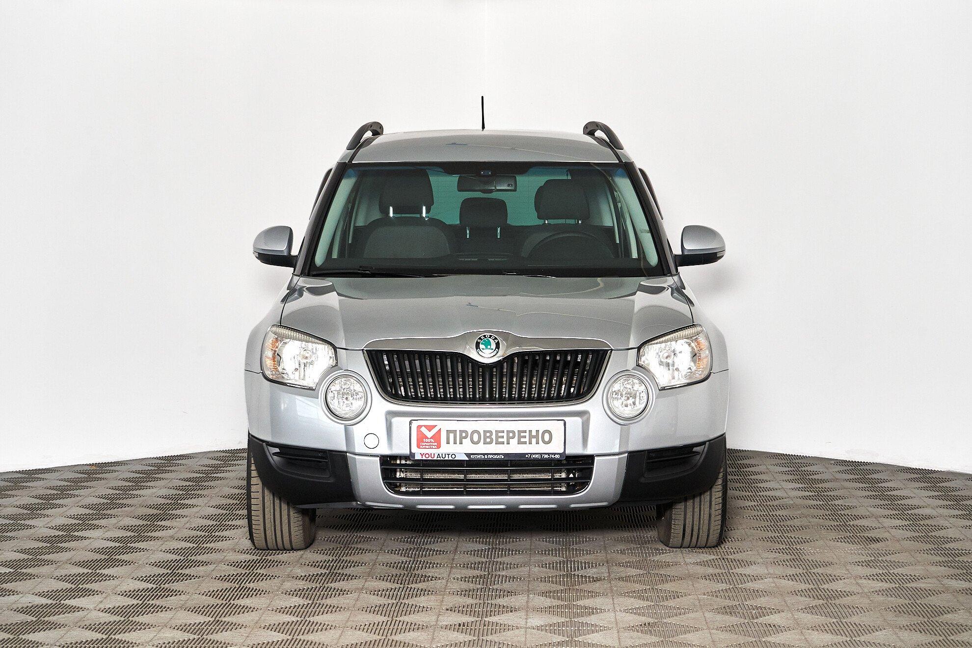 Skoda Yeti 2013, серебряный
