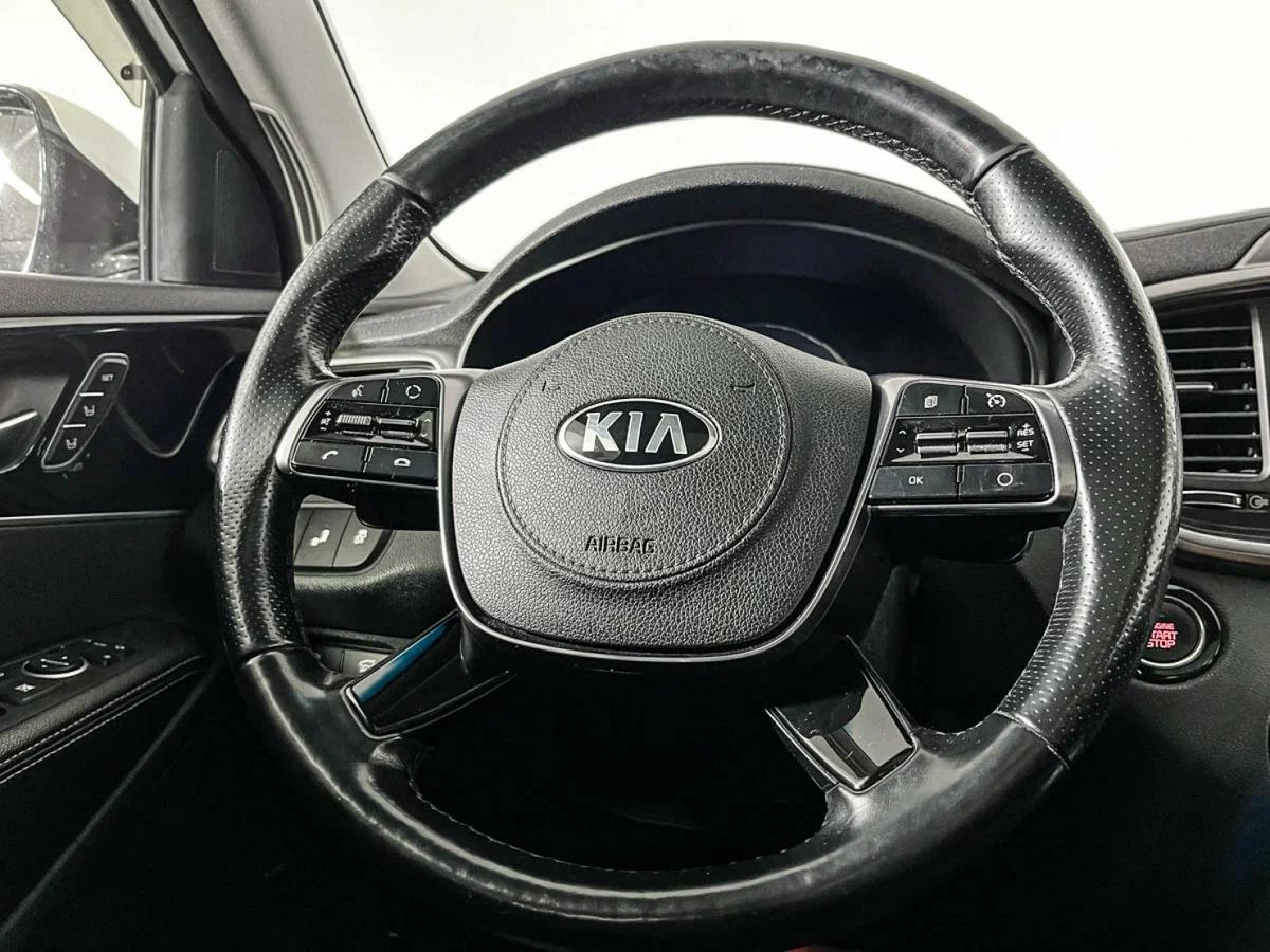 Kia Sorento 2018, белый