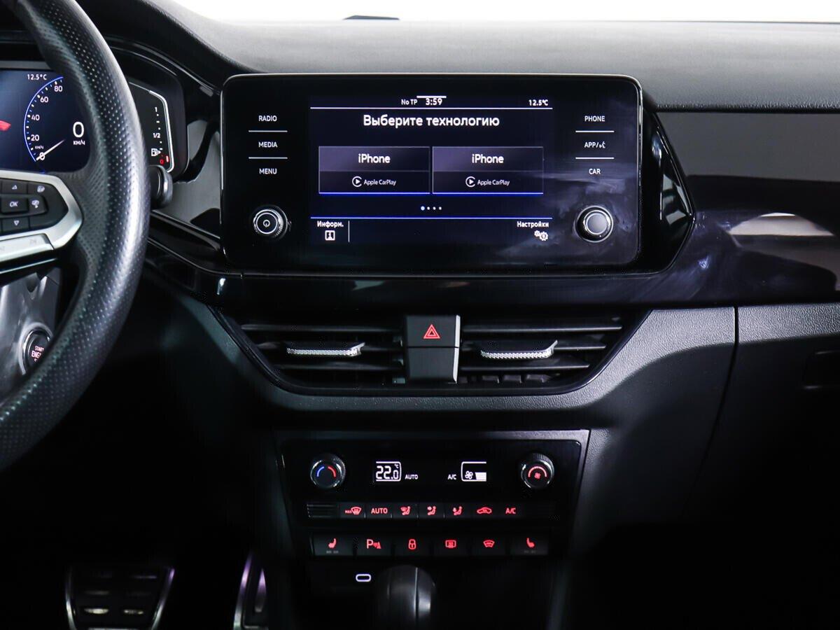 Volkswagen Polo 2022, белый