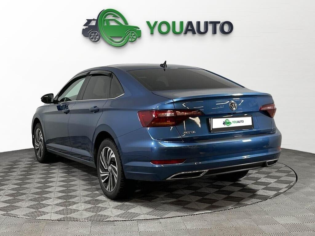 Volkswagen Jetta 2019, голубой