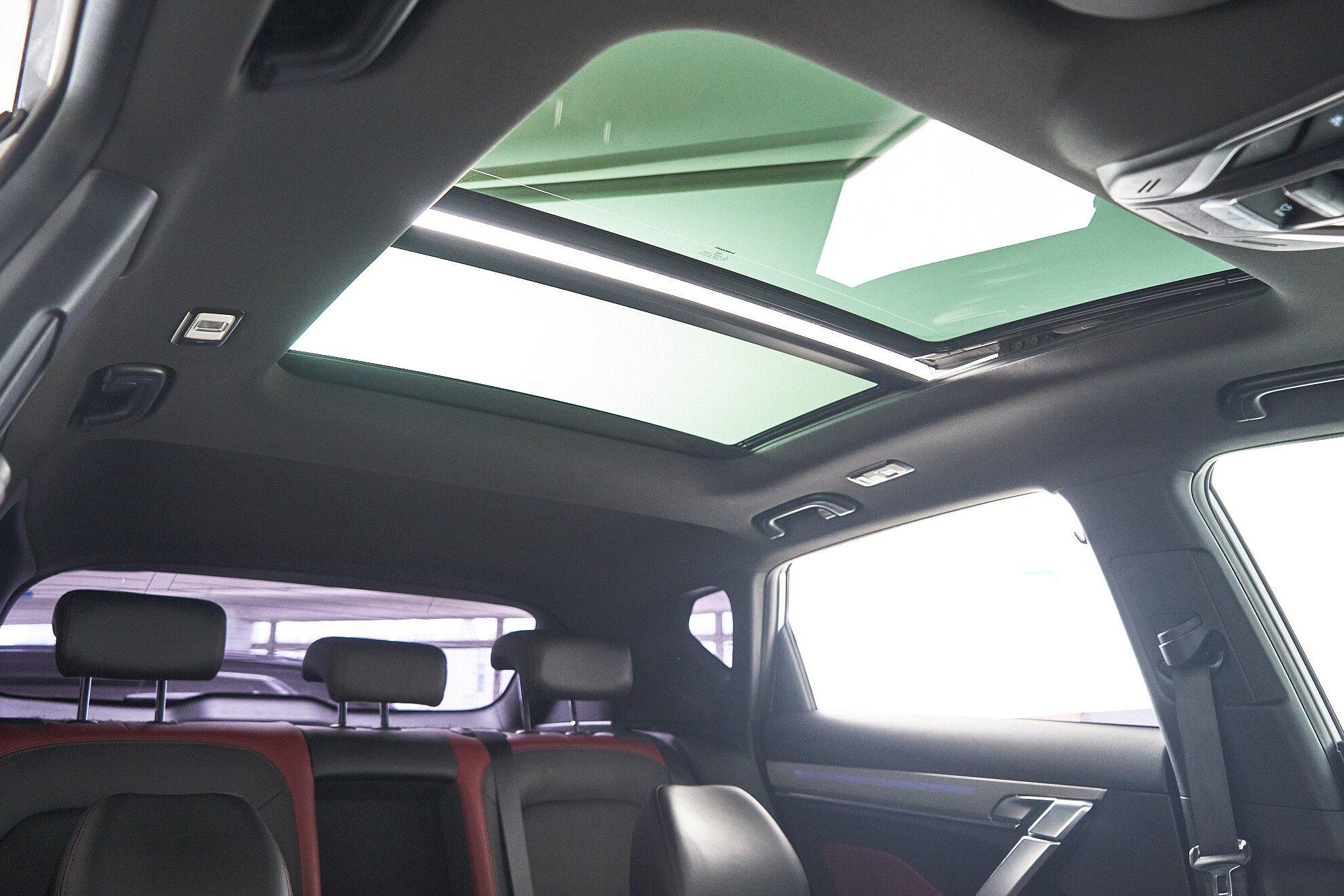 Geely Coolray 2020, серебряный