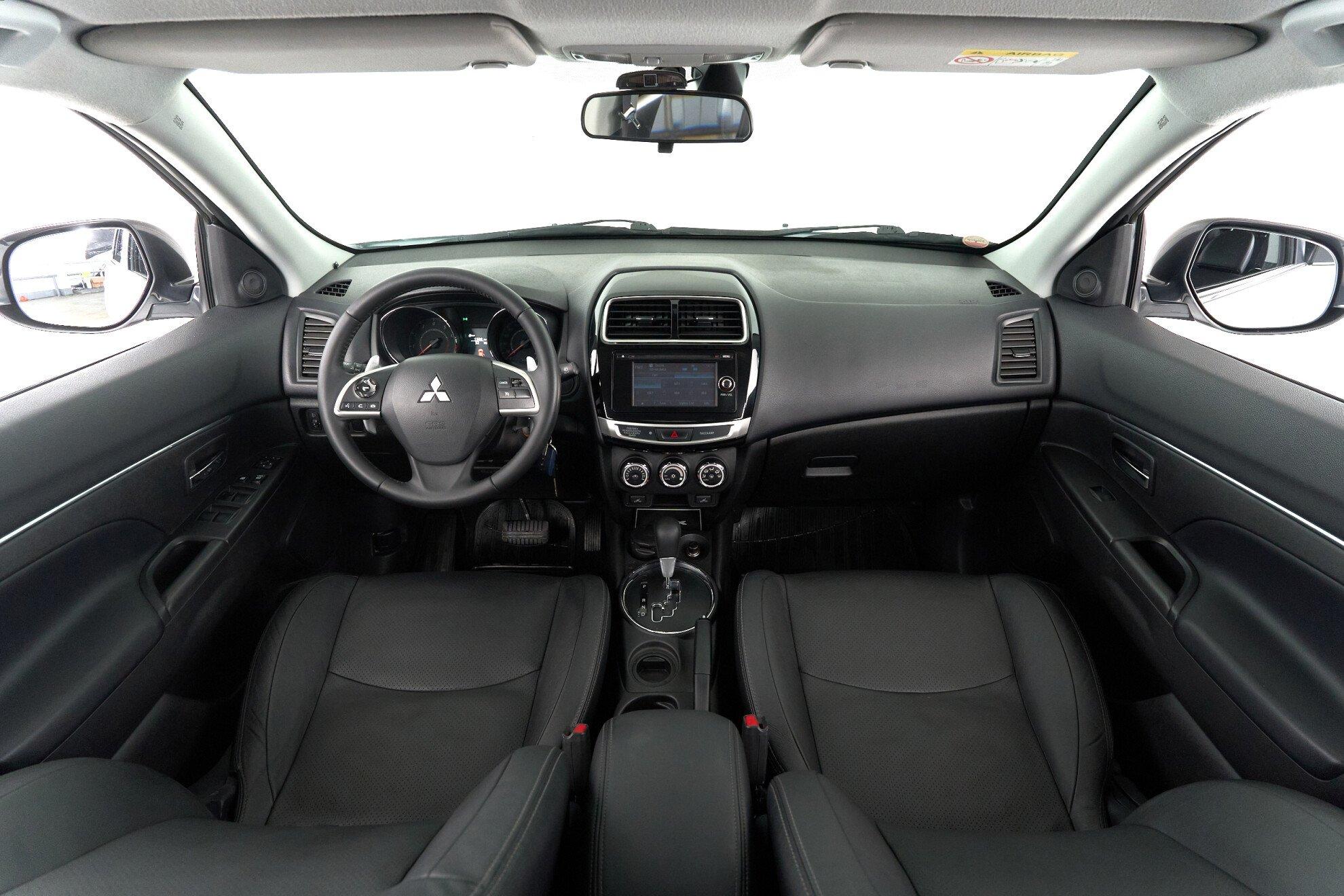 Mitsubishi ASX 2014, белый