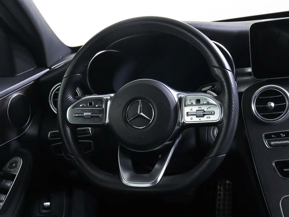 Mercedes-Benz C-Класс 2020, белый