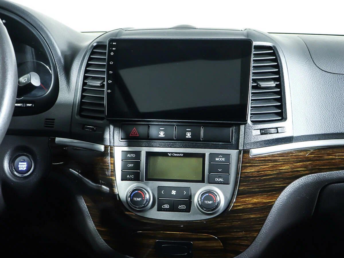 Hyundai Santa Fe 2012, серый