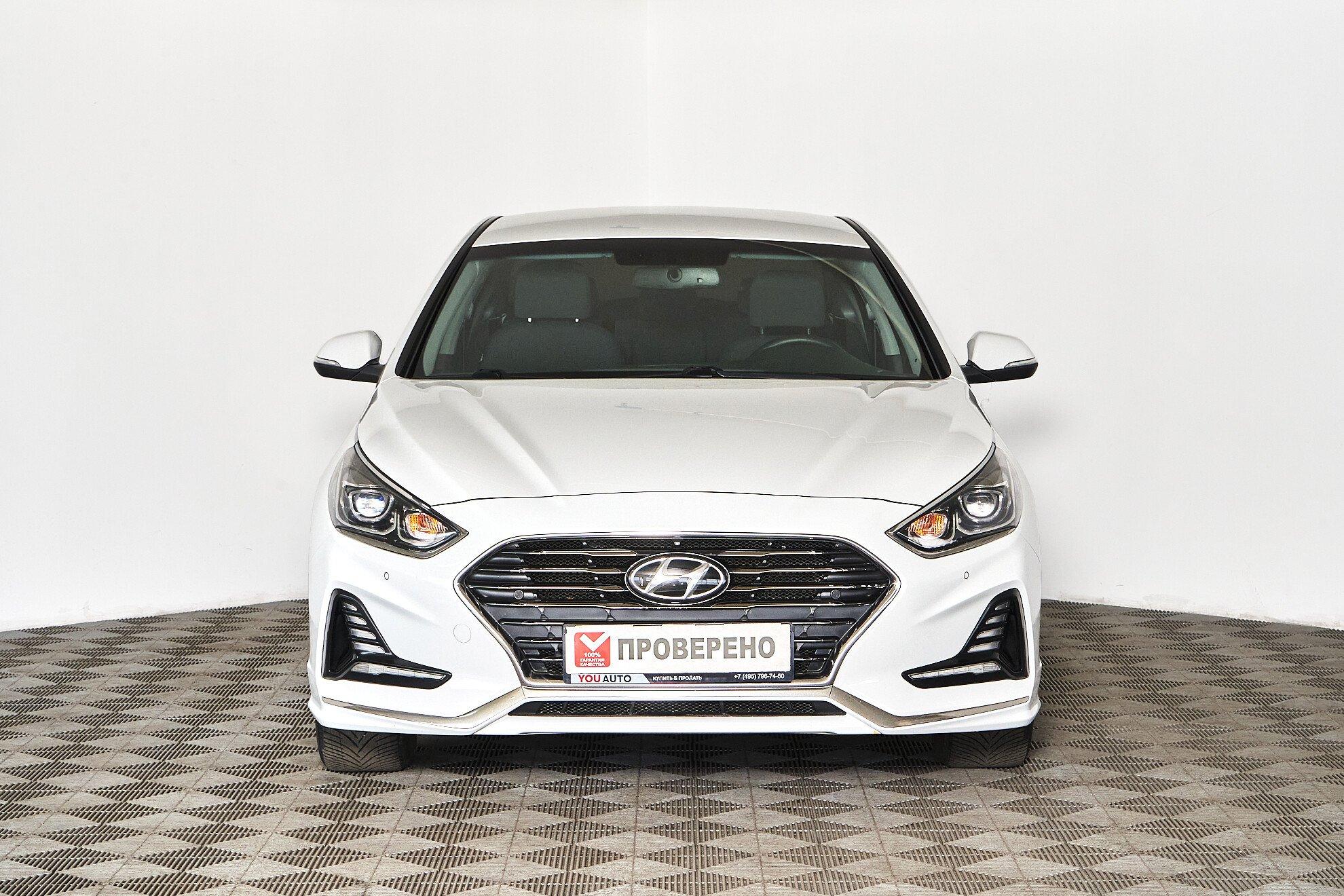 Hyundai Sonata 2018, белый