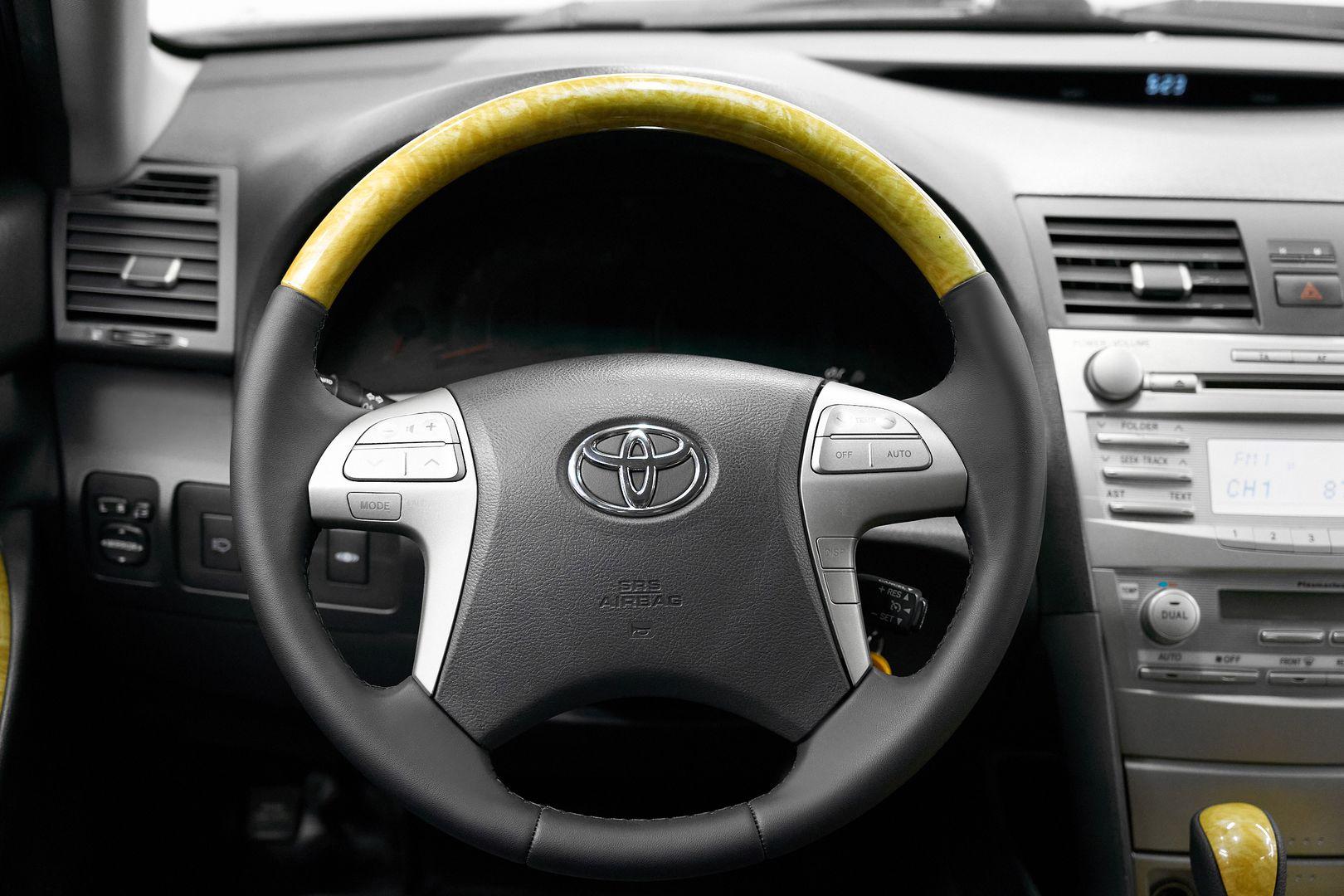 Toyota Camry 2008, серый