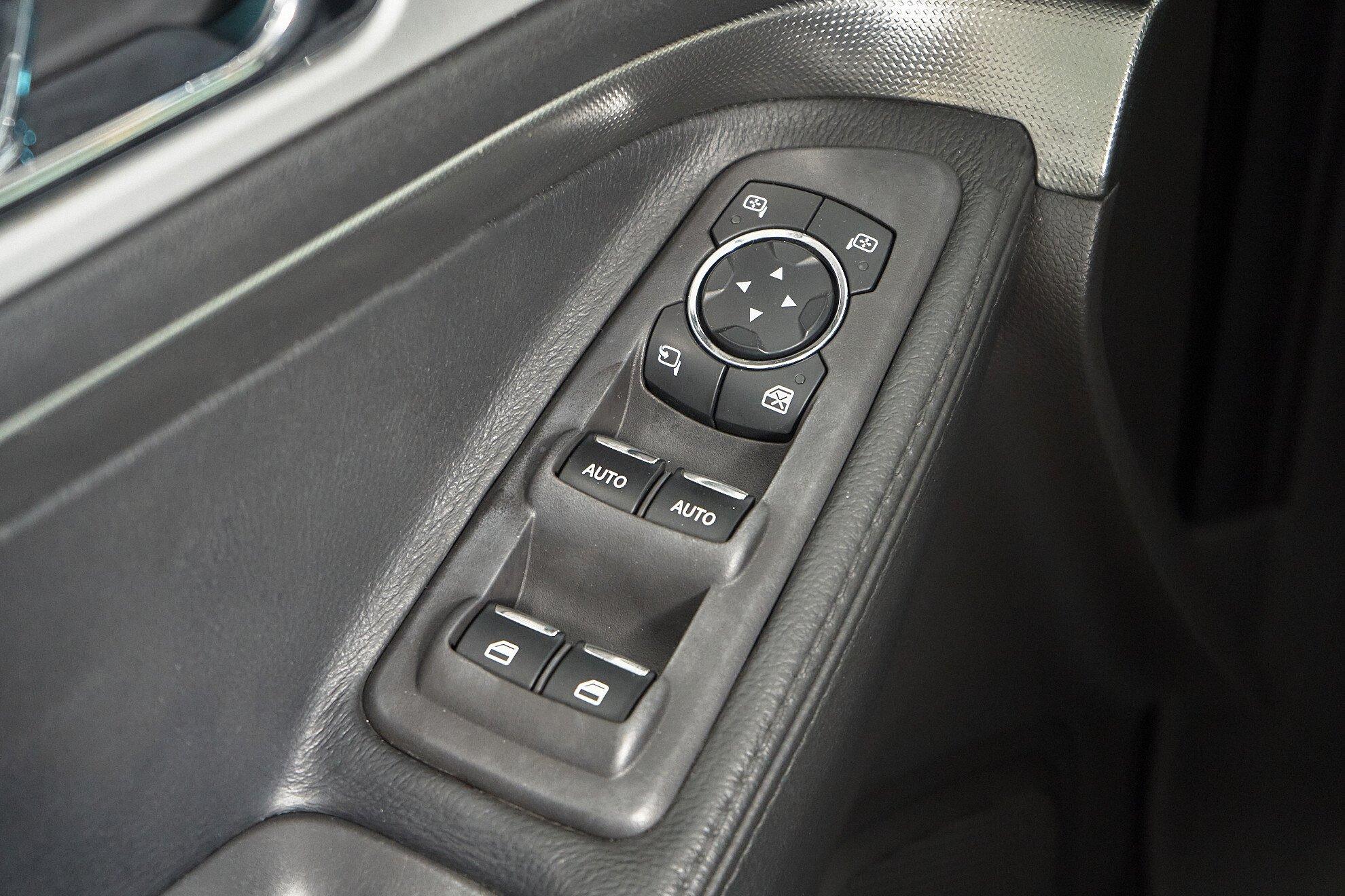 Ford Explorer 2014, черный