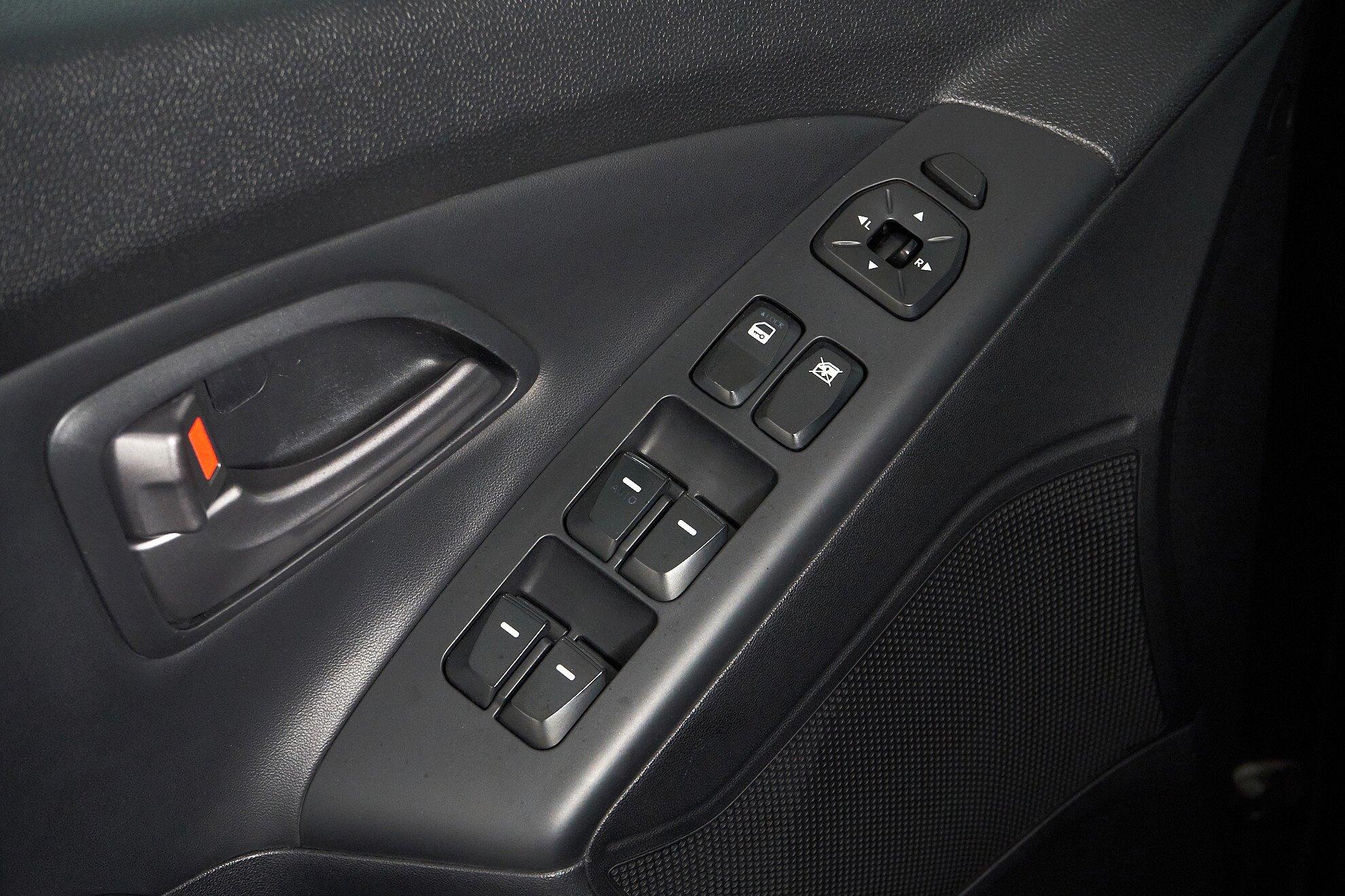 Hyundai ix35 2013, черный
