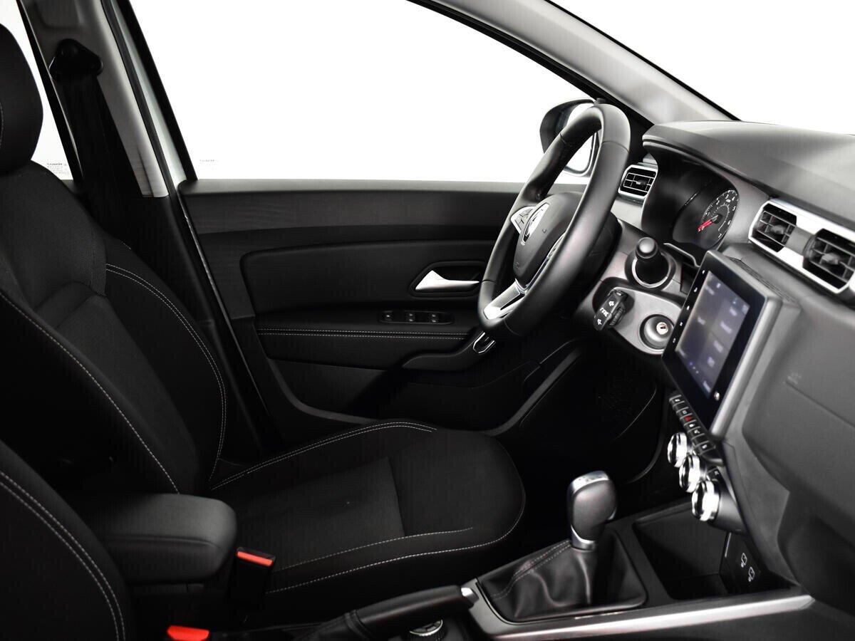 Renault Duster 2022, белый