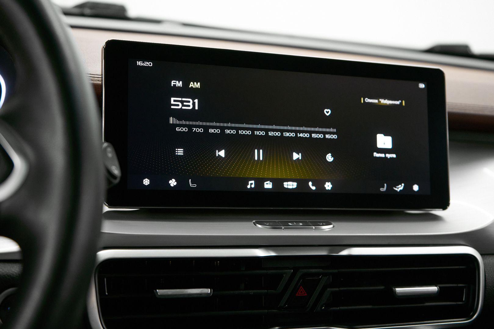 Geely Coolray 2021, черный